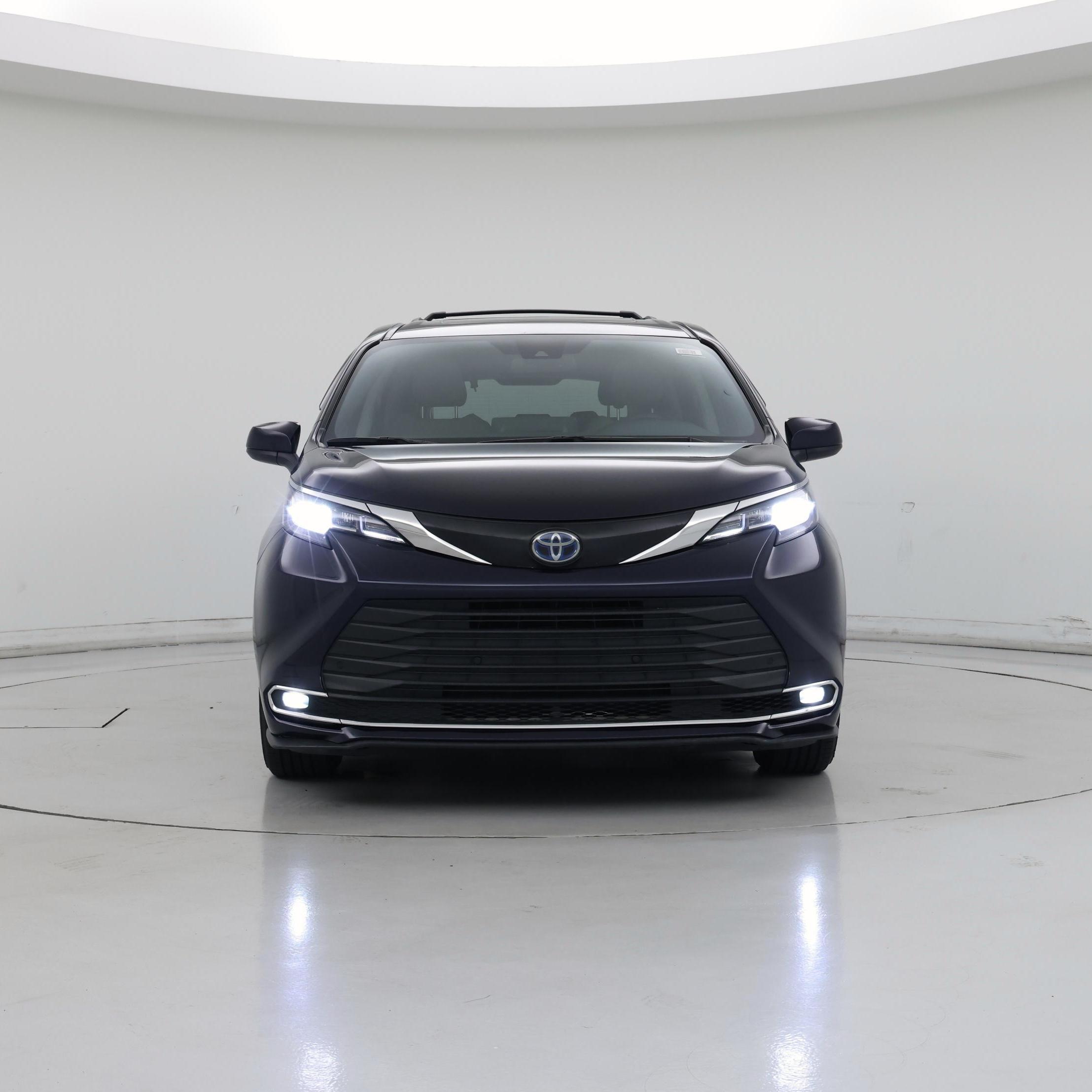 Thumbnail: 2022 Toyota Sienna - 5
