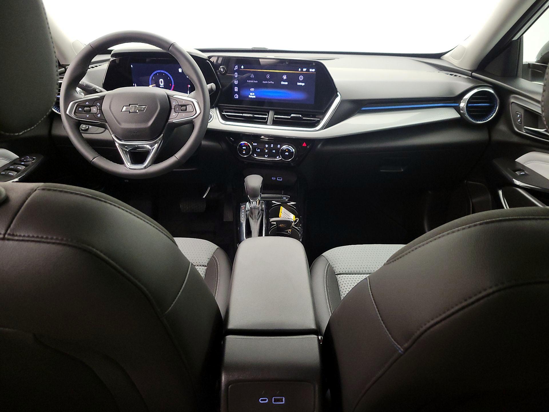 Thumbnail: 2026 Chevrolet Trax - 9