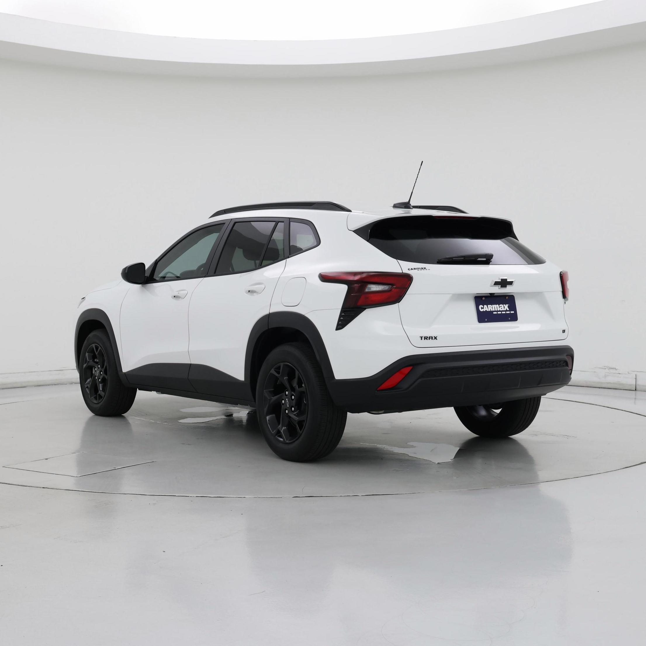Thumbnail: 2026 Chevrolet Trax - 2