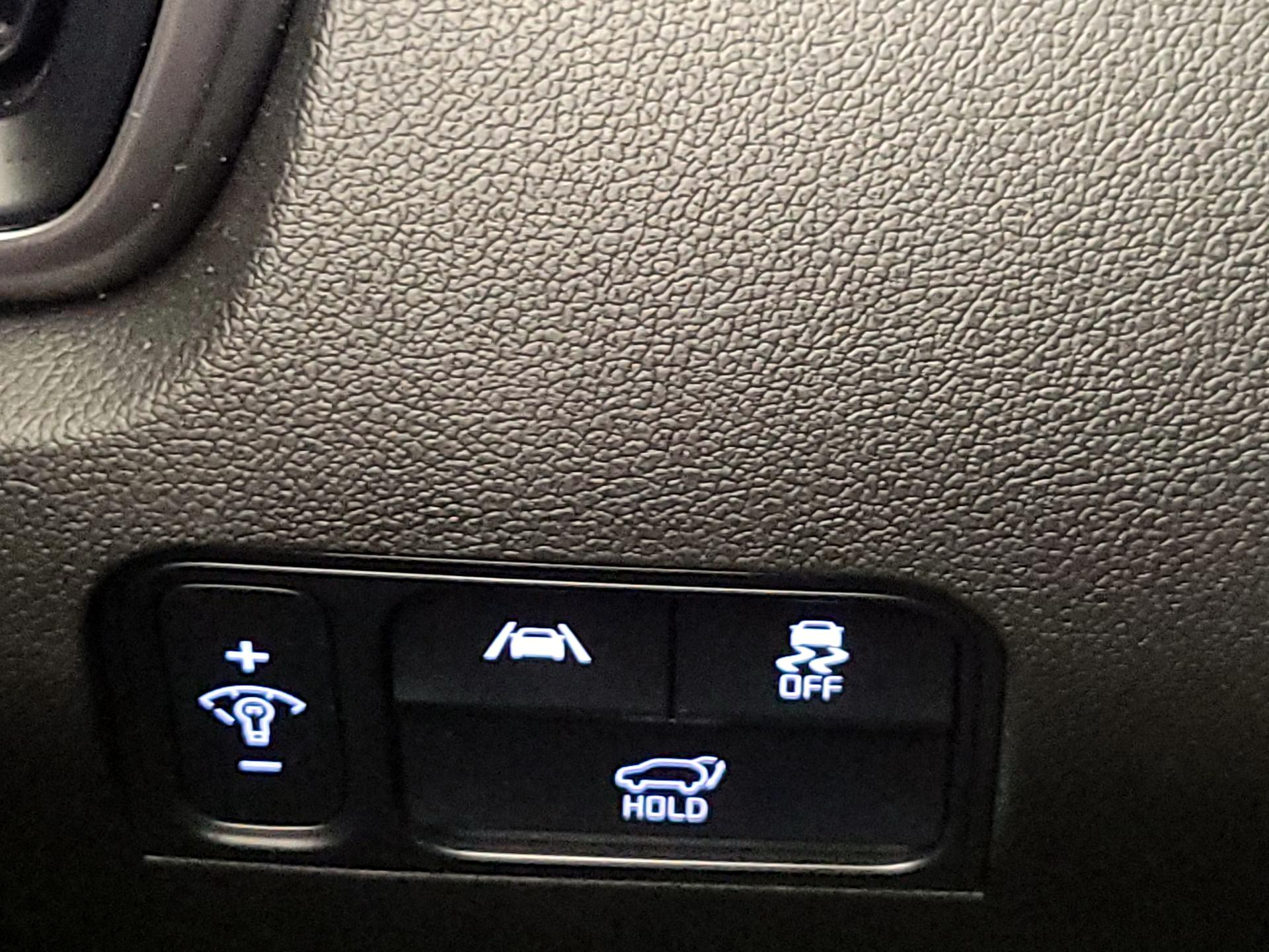 Thumbnail: 2023 Kia Sorento - 13