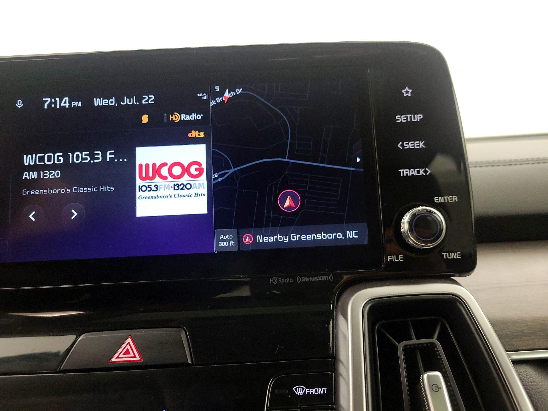 Thumbnail: 2023 Kia Sorento - 14