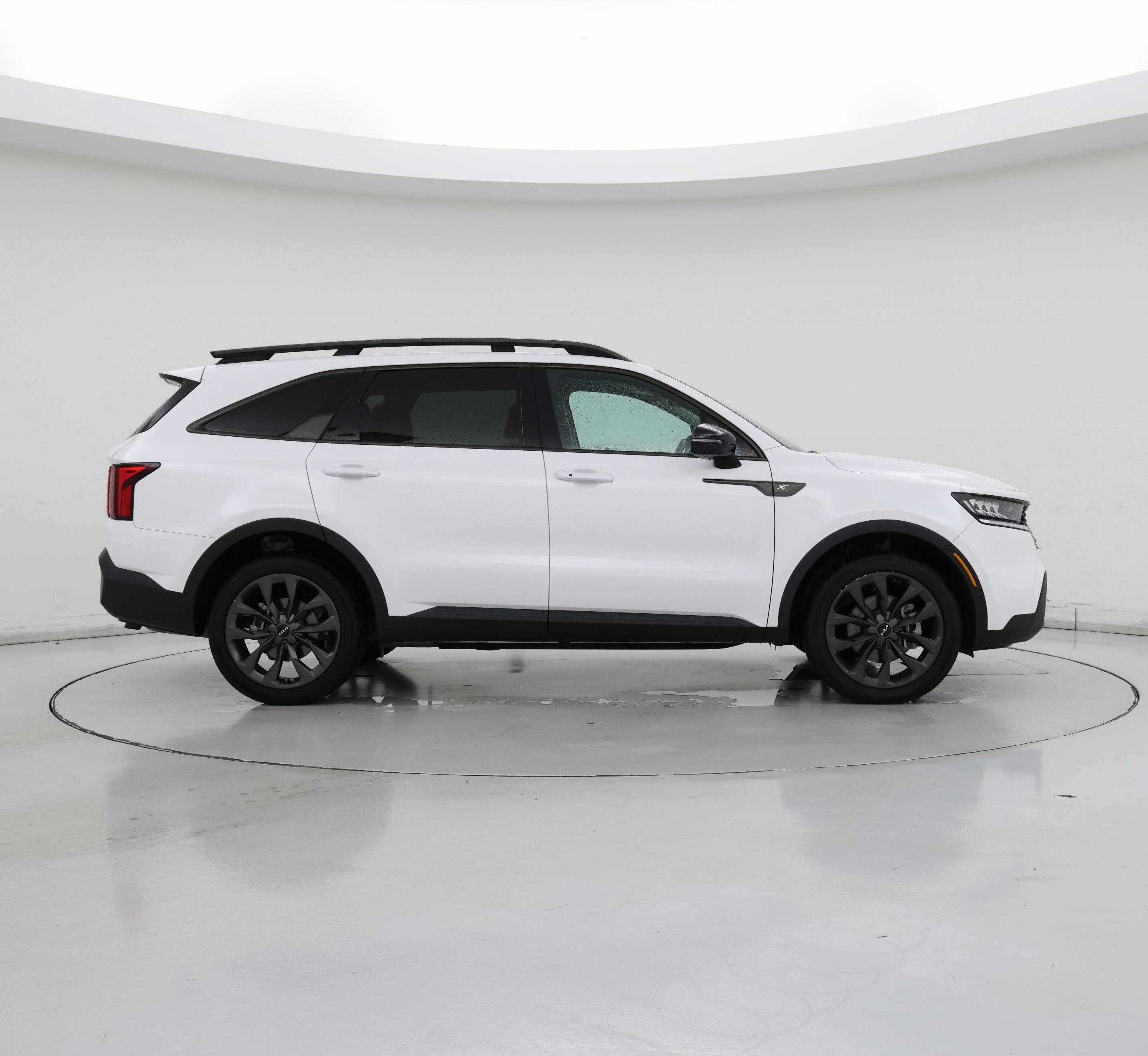 Thumbnail: 2023 Kia Sorento - 7