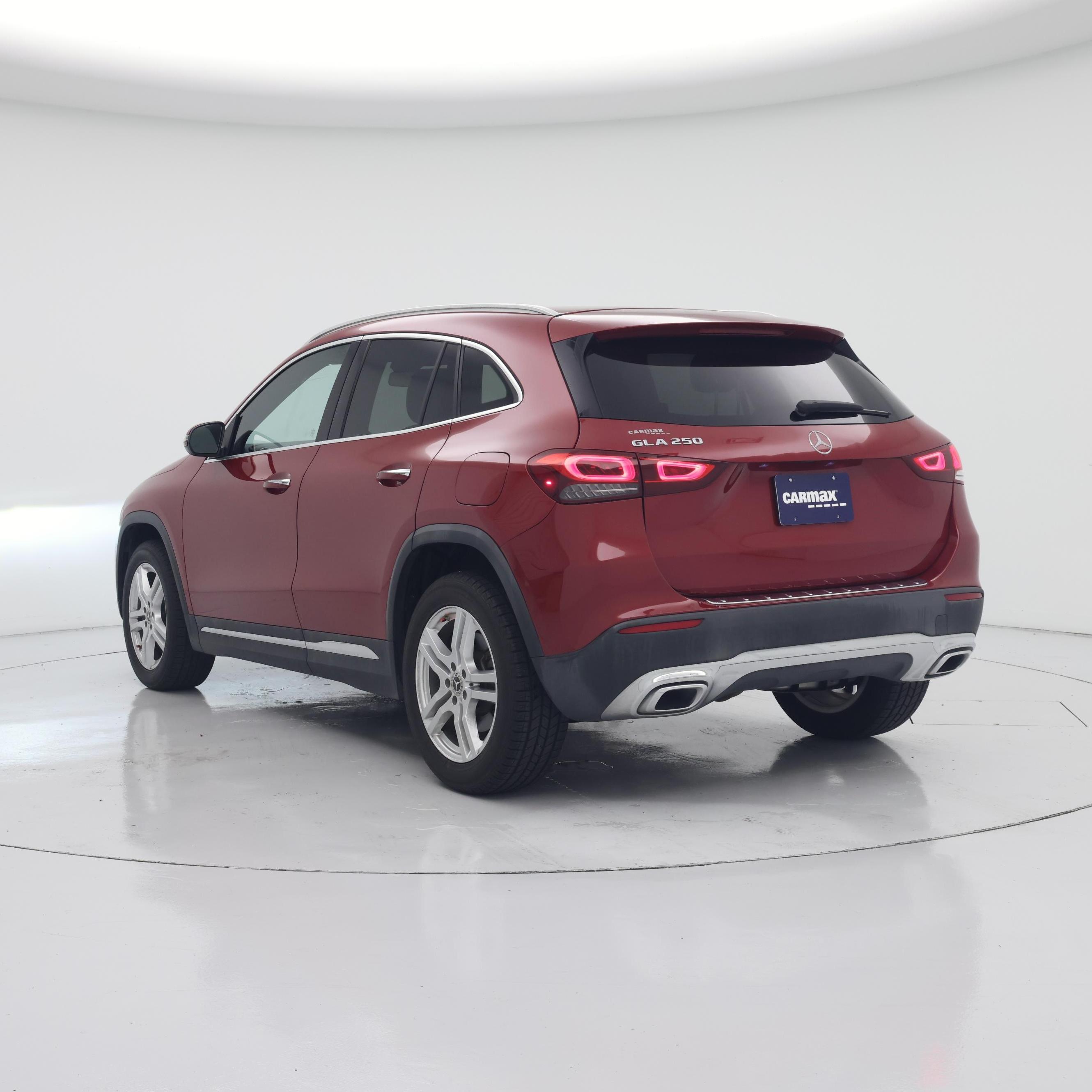 Thumbnail: 2021 Mercedes-Benz GLA - 2