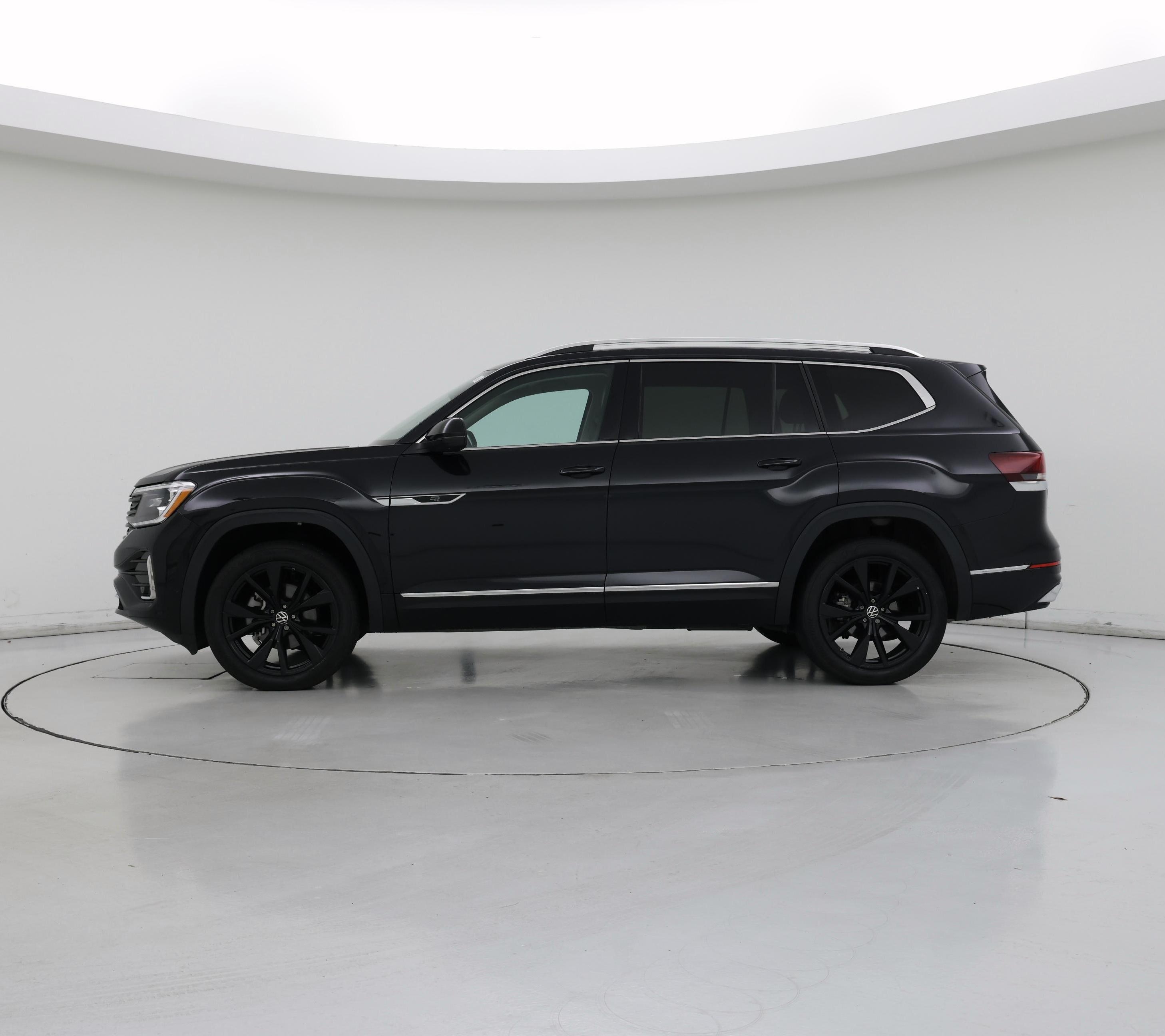 Thumbnail: 2024 Volkswagen Atlas - 3