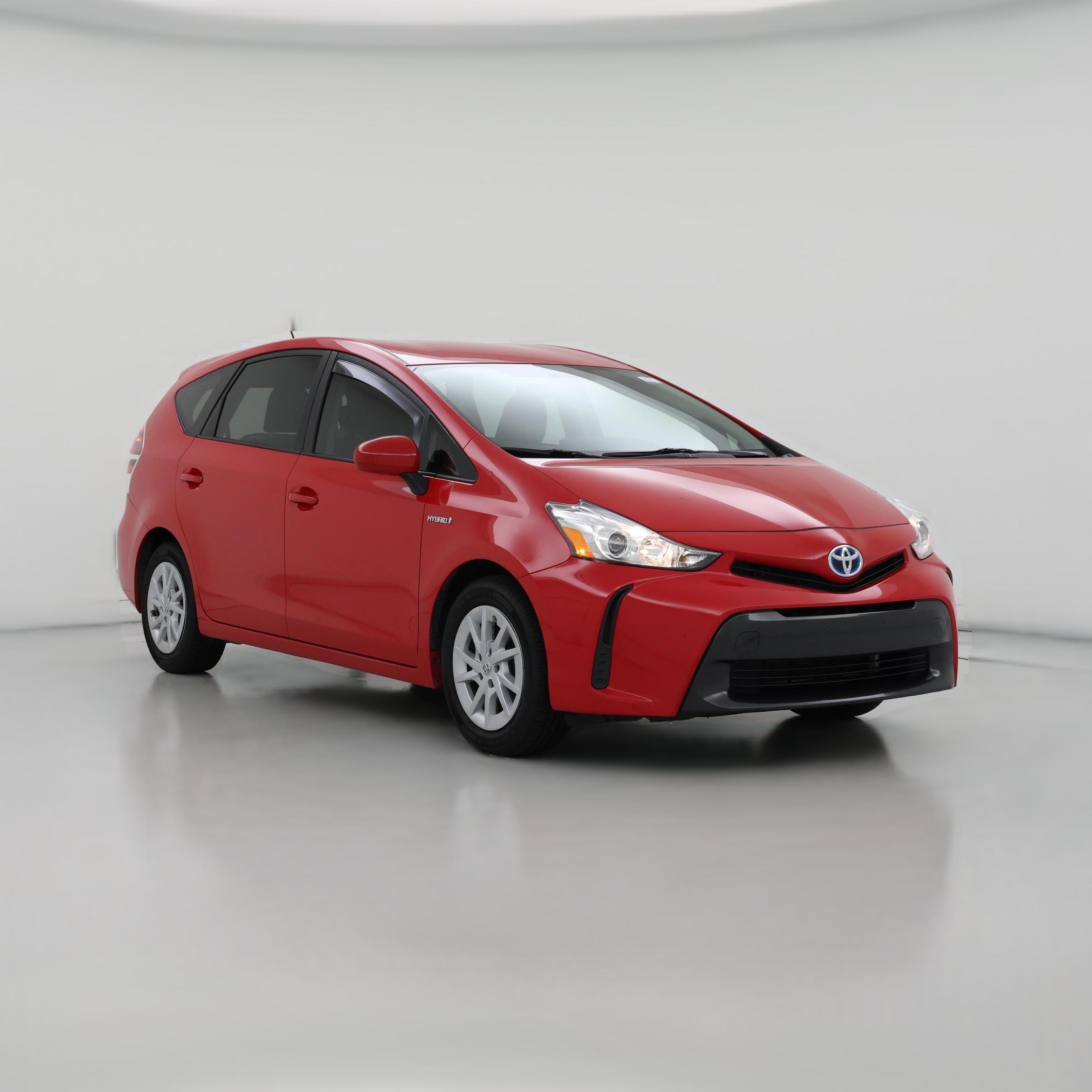Thumbnail: 2015 Toyota Prius v - 1
