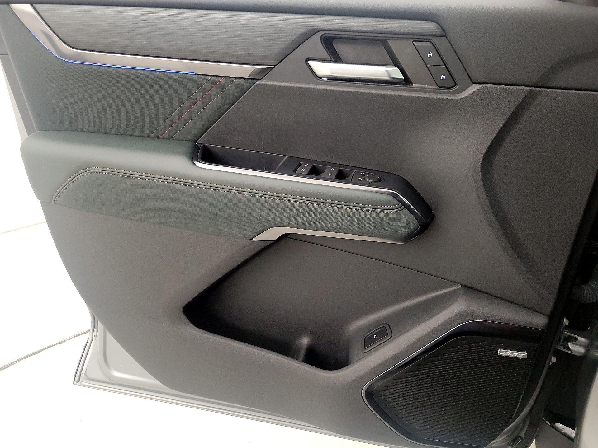 Thumbnail: 2024 GMC Acadia - 12
