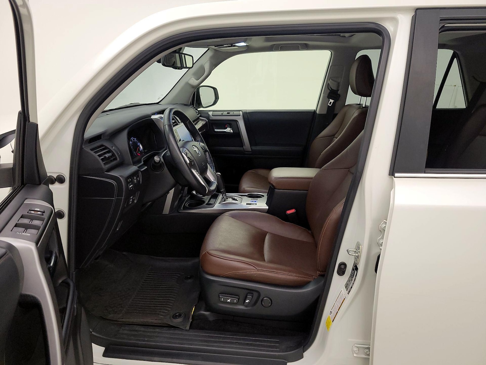 2023 Toyota 4Runner Limited - Photo 12