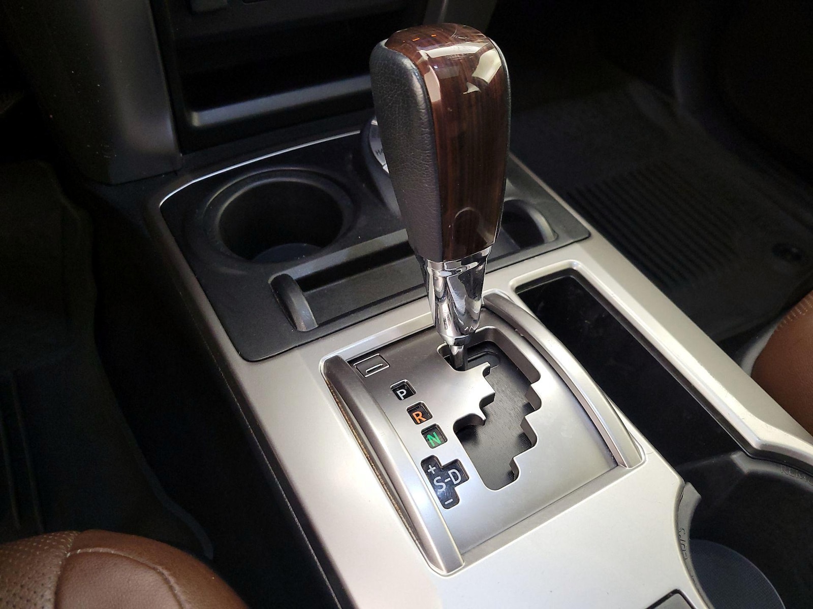 2023 Toyota 4Runner Limited - Photo 19