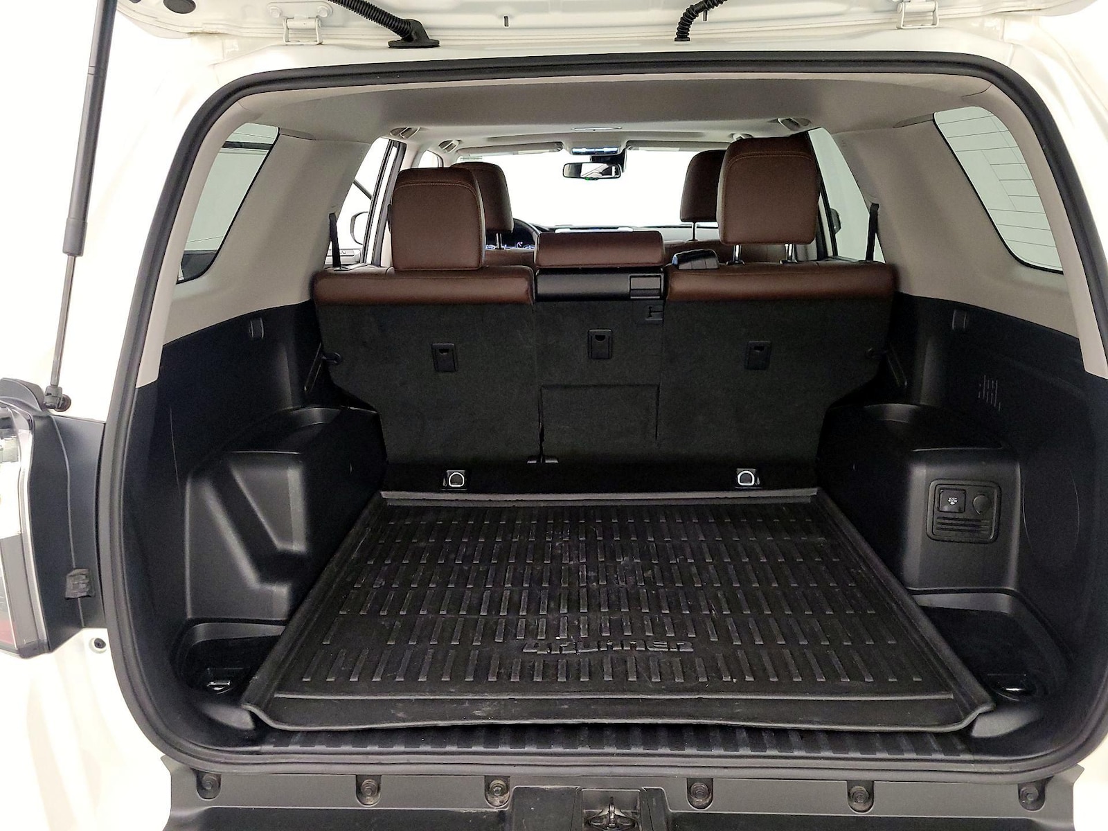 2023 Toyota 4Runner Limited - Photo 23