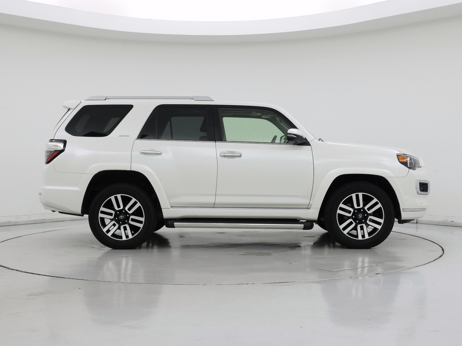 2023 Toyota 4Runner Limited - Photo 8