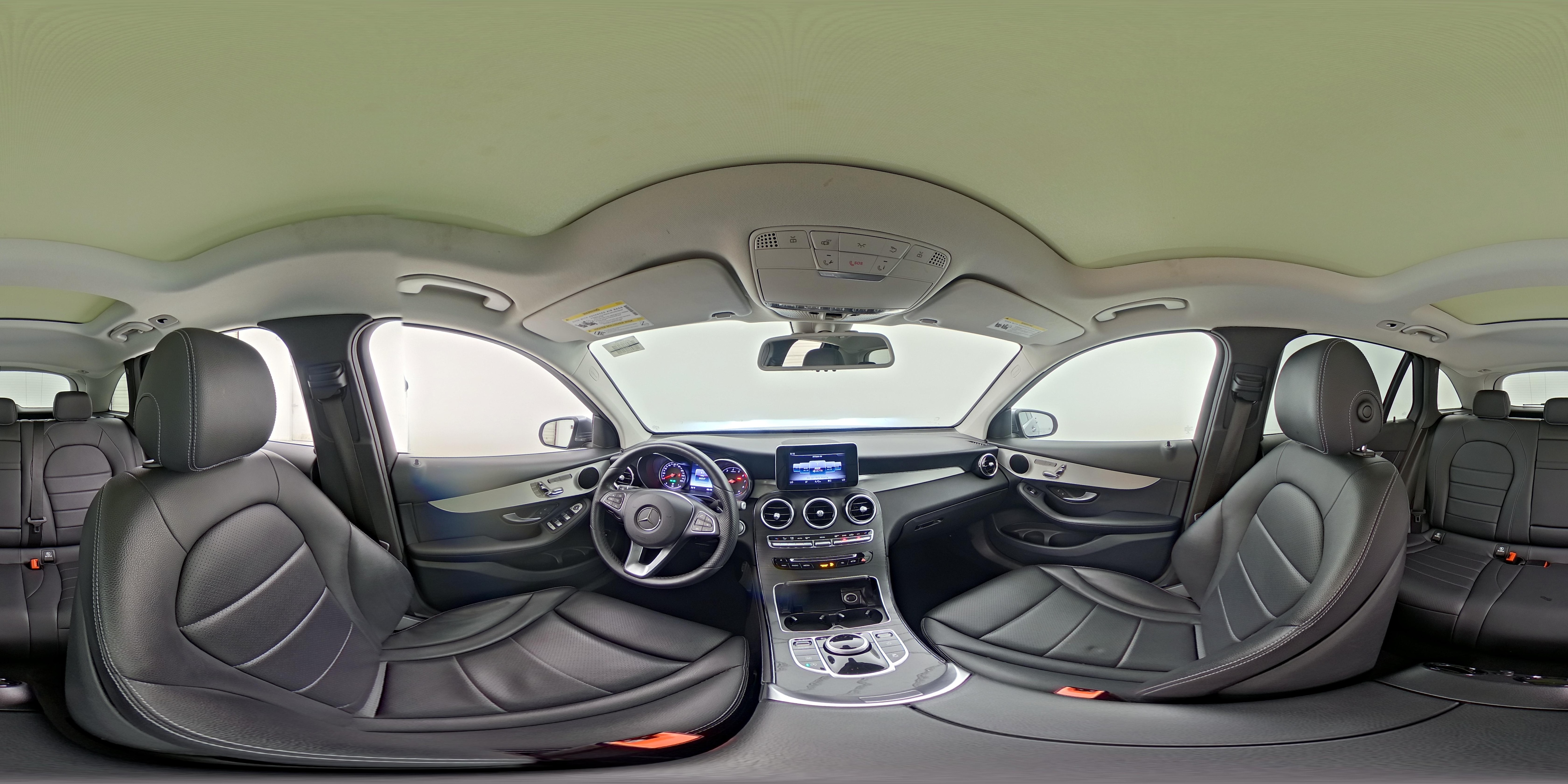 2019 Mercedes-Benz GLC GLC300 - Photo 25