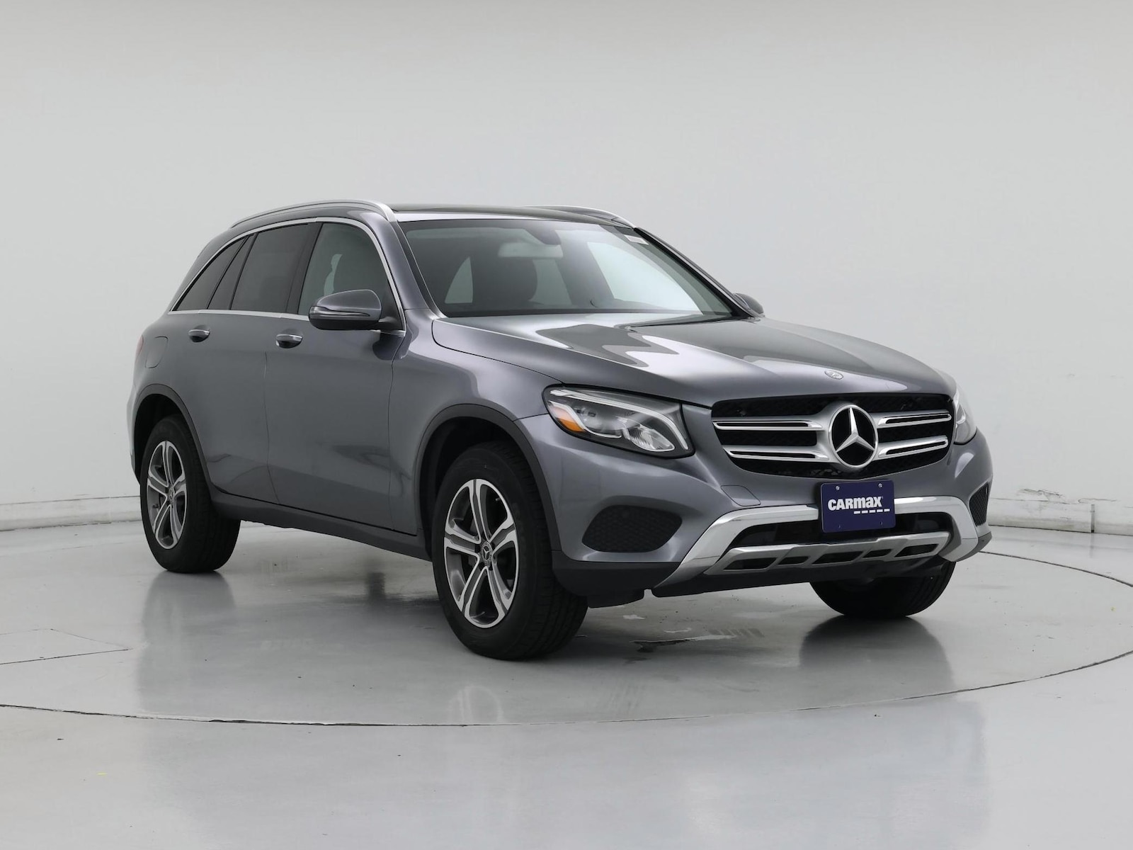 2019 Mercedes-Benz GLC GLC300 - Photo 2