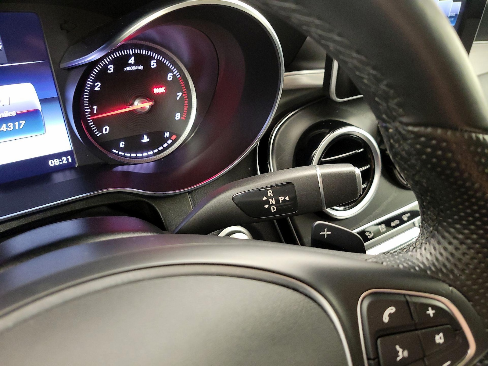 2019 Mercedes-Benz GLC GLC300 - Photo 18