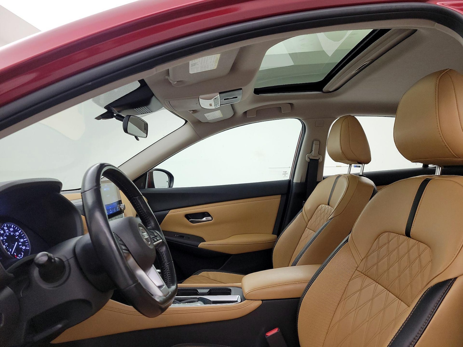 Sunroof(s) & Overhead Airbags