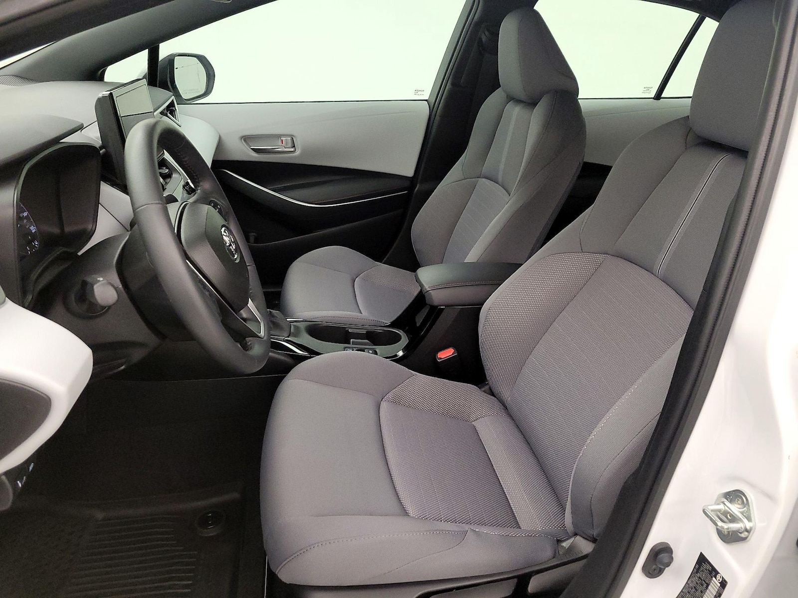 2024 Toyota Corolla SE - Photo 12