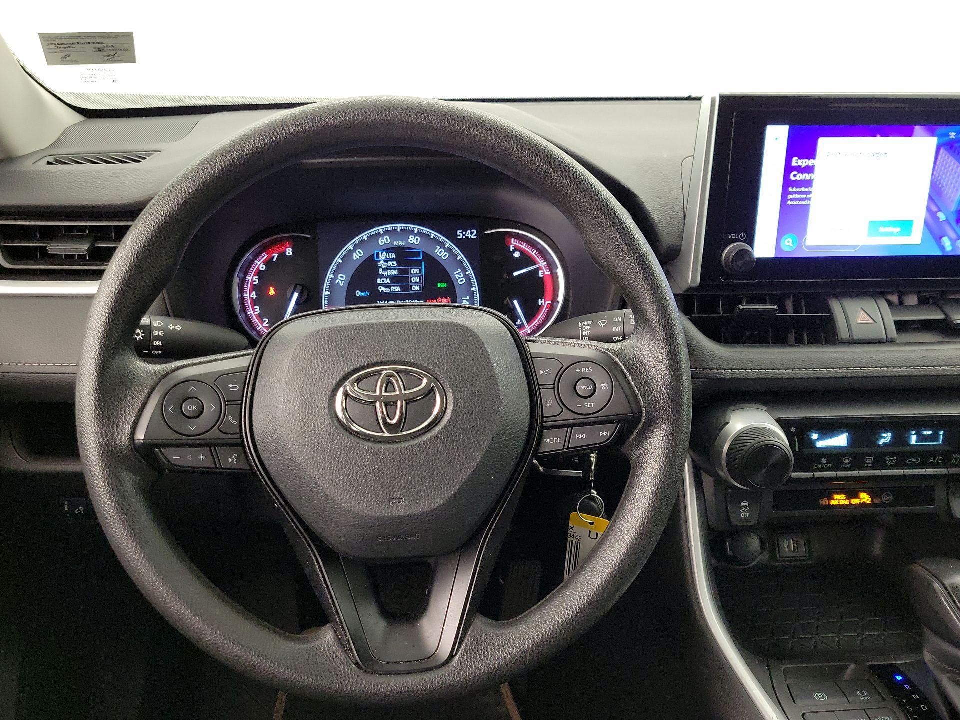 Thumbnail: 2023 Toyota RAV4 - 10