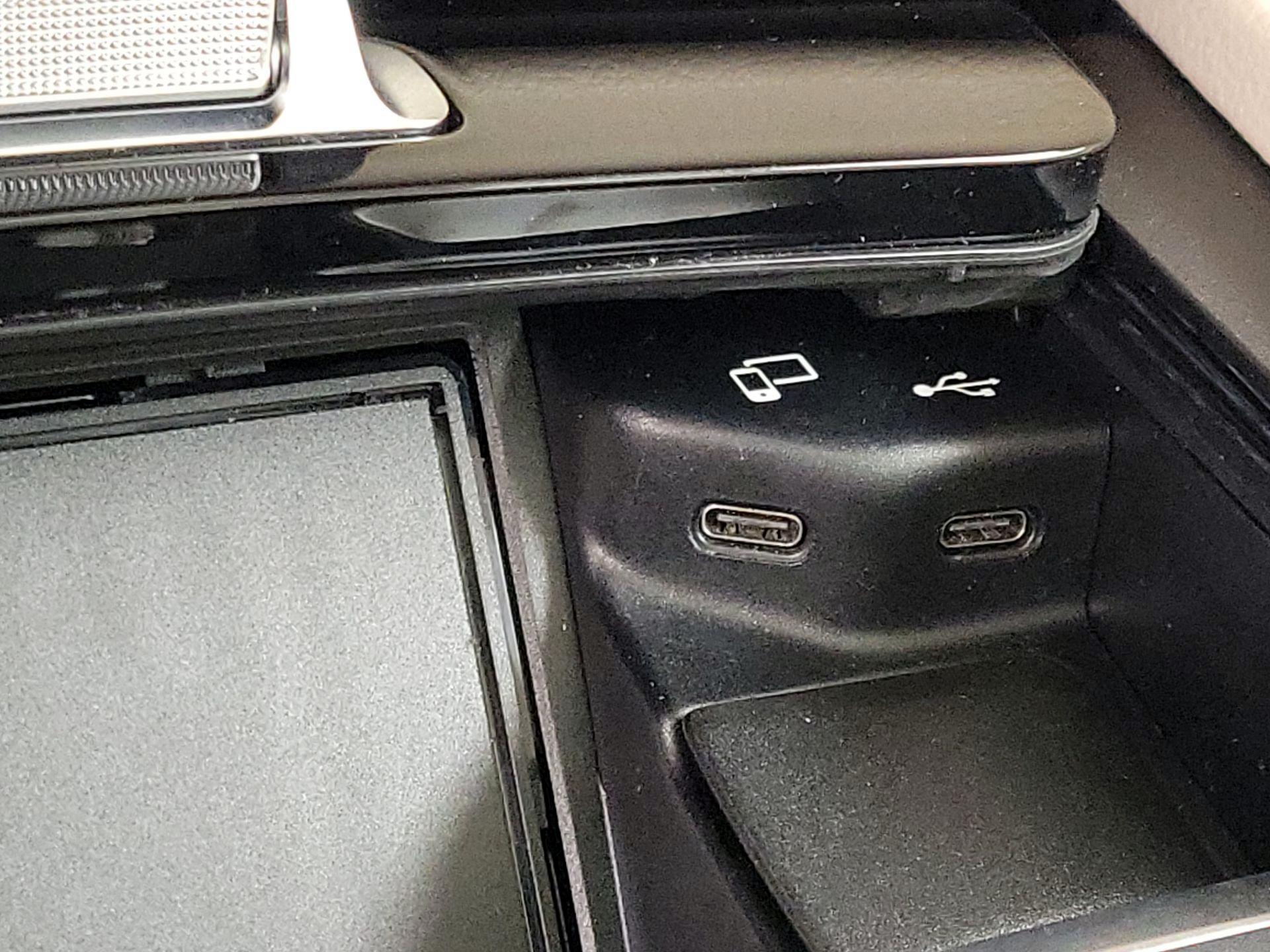 Thumbnail: 2021 Mercedes-Benz GLE - 19