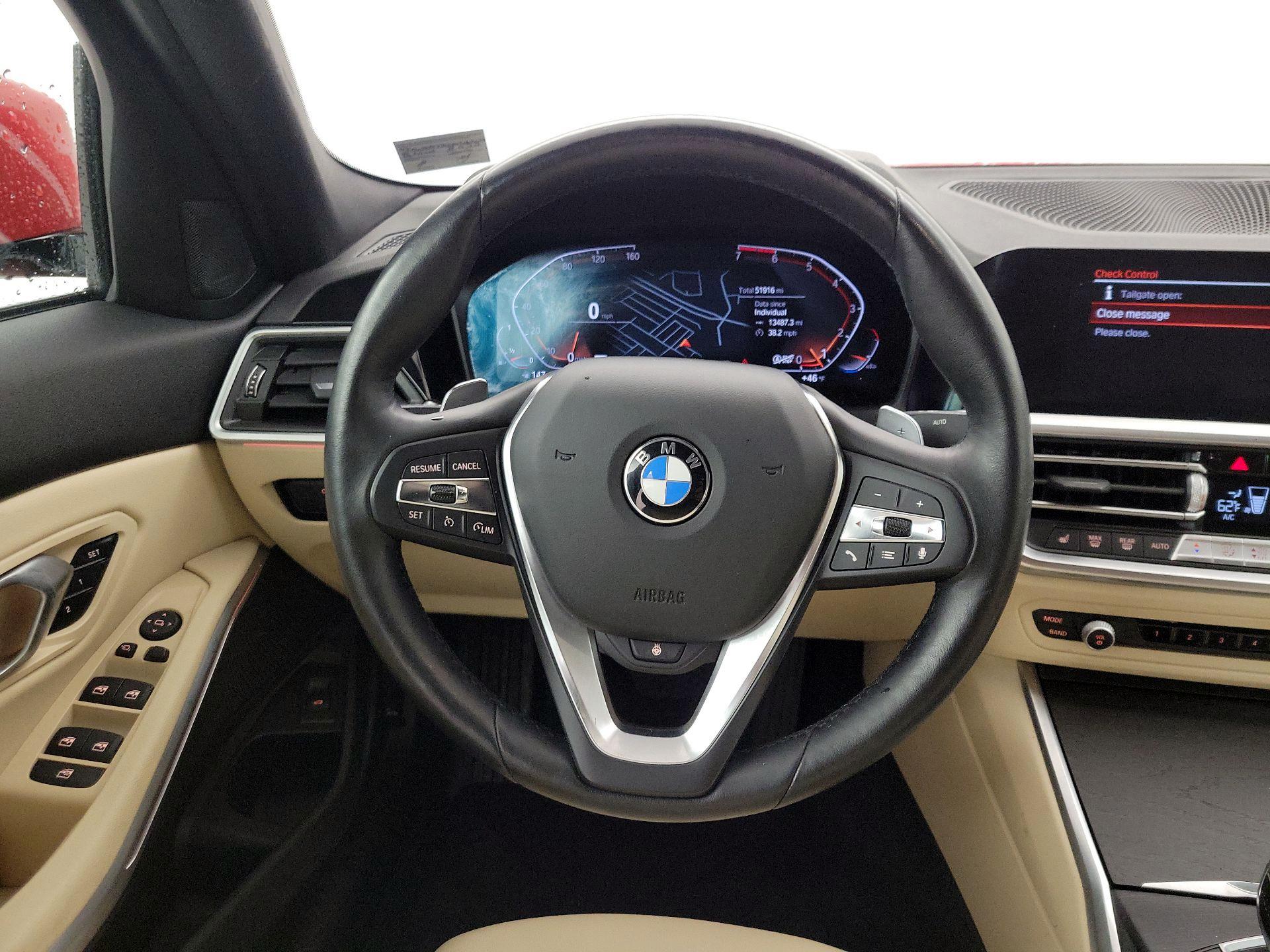 Thumbnail: 2022 BMW 3 Series - 10