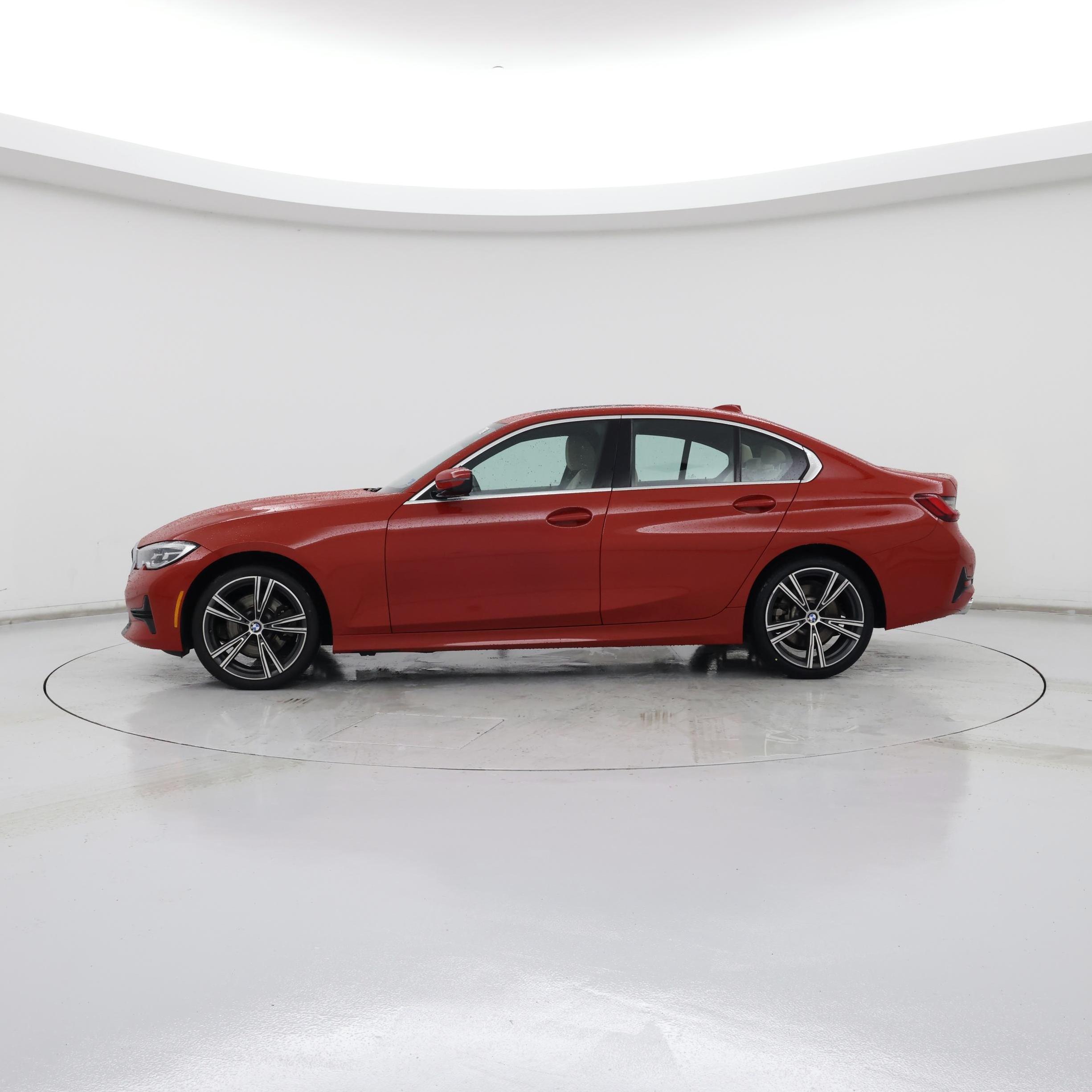 Thumbnail: 2022 BMW 3 Series - 3