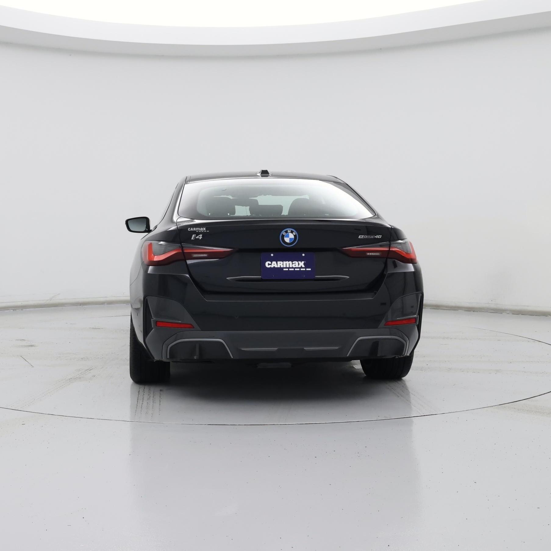 Thumbnail: 2022 BMW i4 - 6