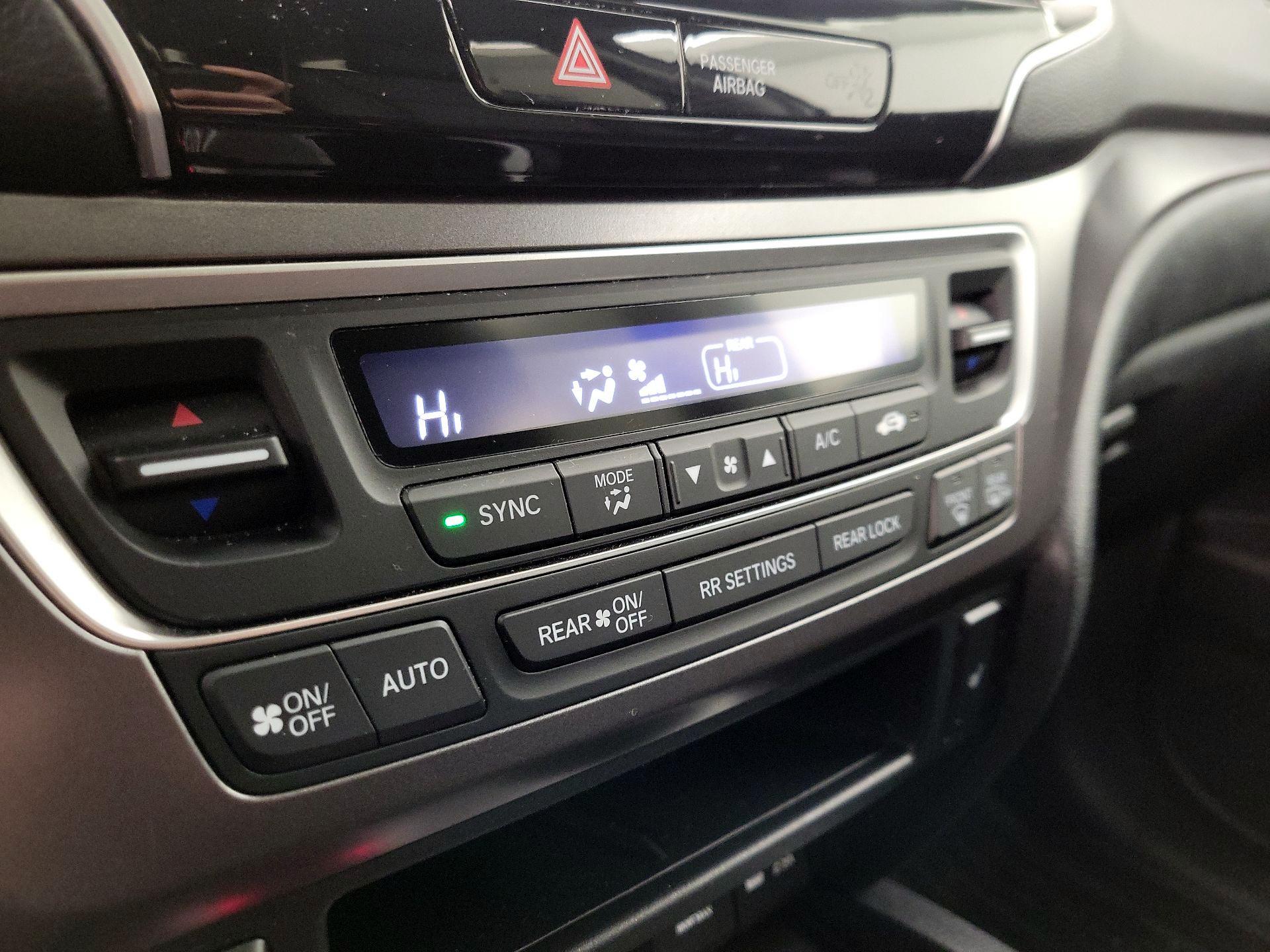 Thumbnail: 2022 Honda Pilot - 16