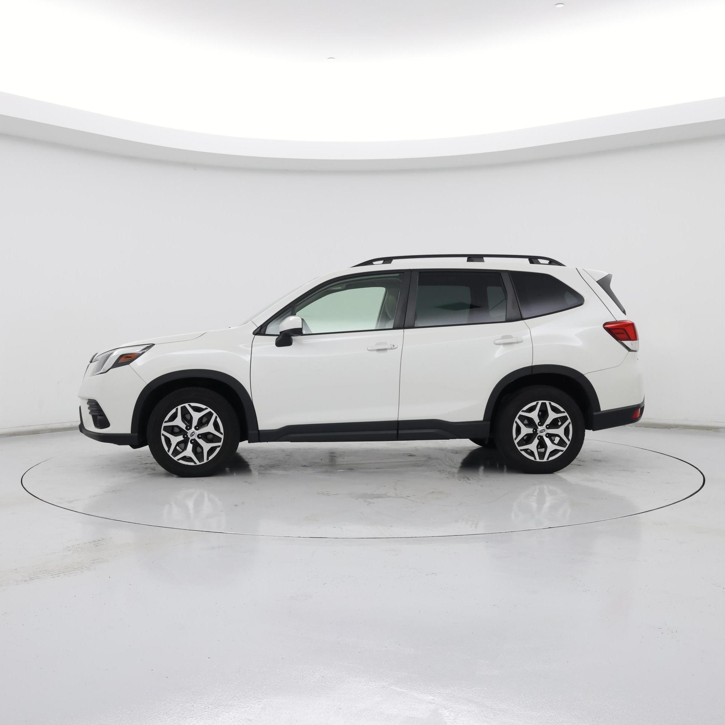 Thumbnail: 2022 Subaru Forester - 3