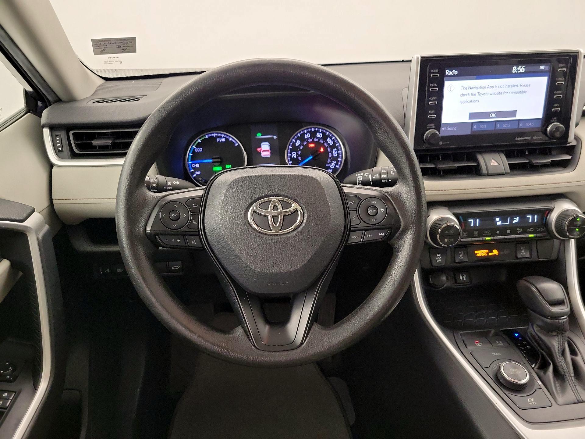 Thumbnail: 2019 Toyota RAV4 - 10