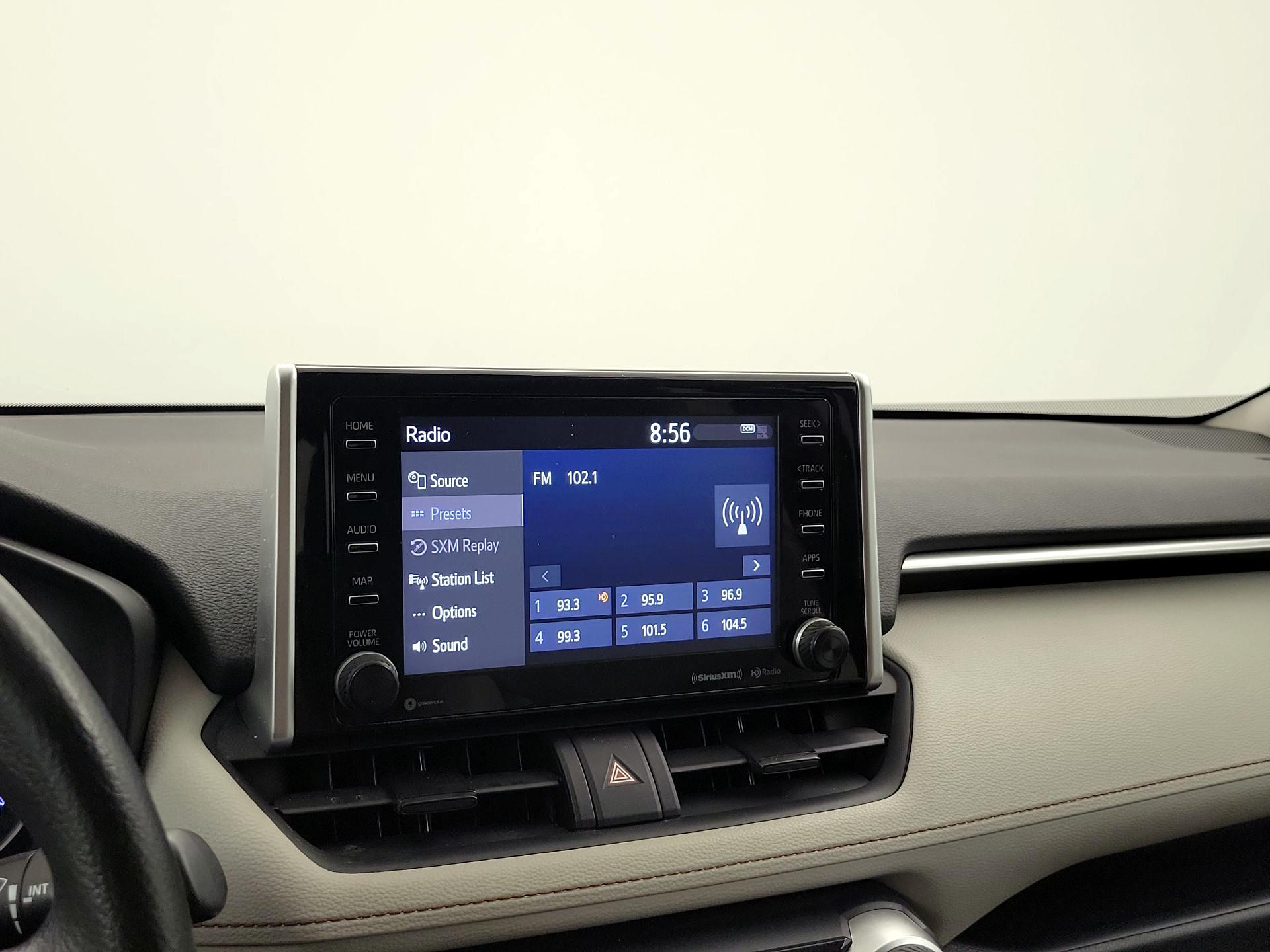 Thumbnail: 2019 Toyota RAV4 - 15