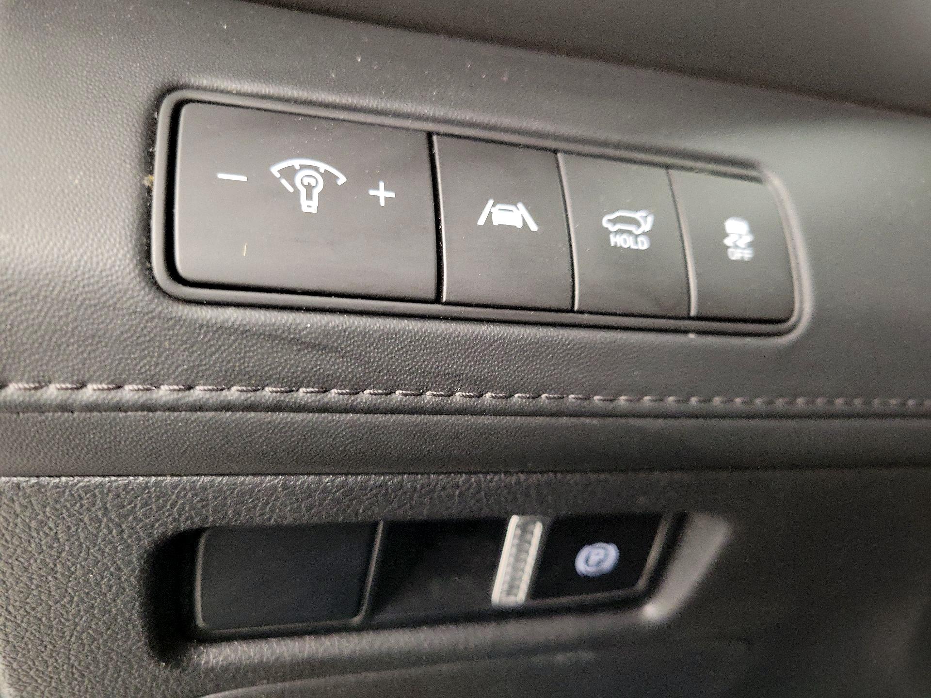 Thumbnail: 2023 Hyundai Santa Fe - 13