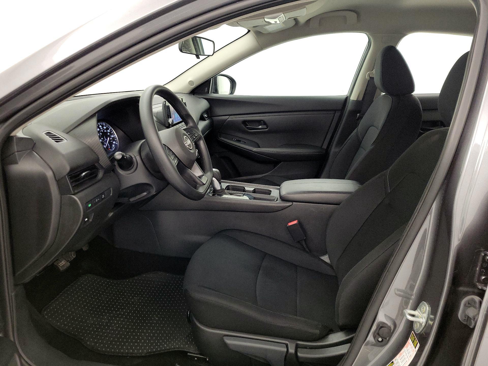 Thumbnail: 2024 Nissan Sentra - 11