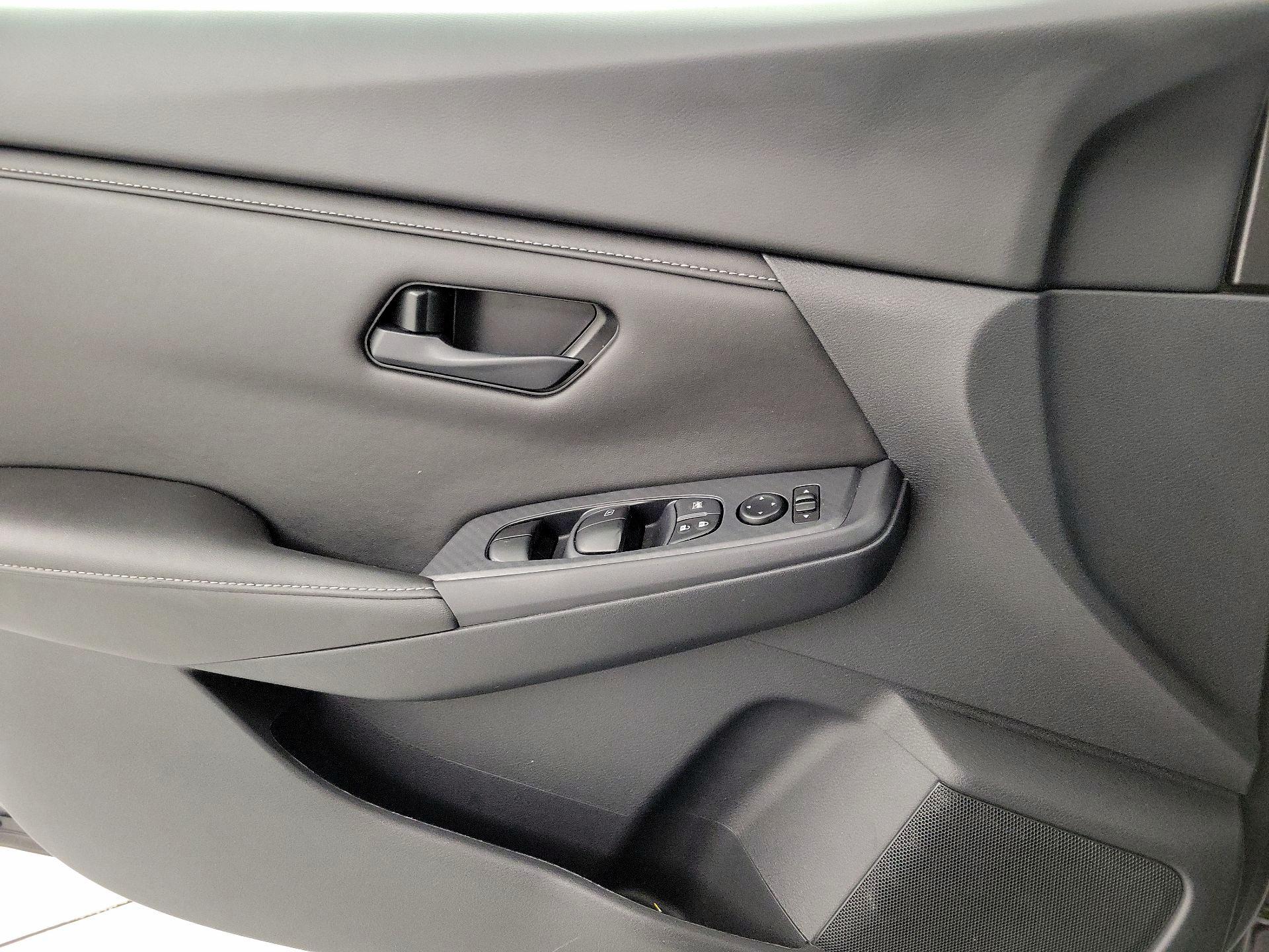 Thumbnail: 2024 Nissan Sentra - 12