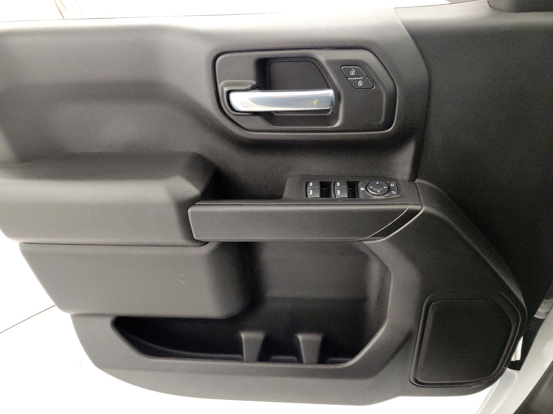 Thumbnail: 2021 Chevrolet Silverado 1500 - 12