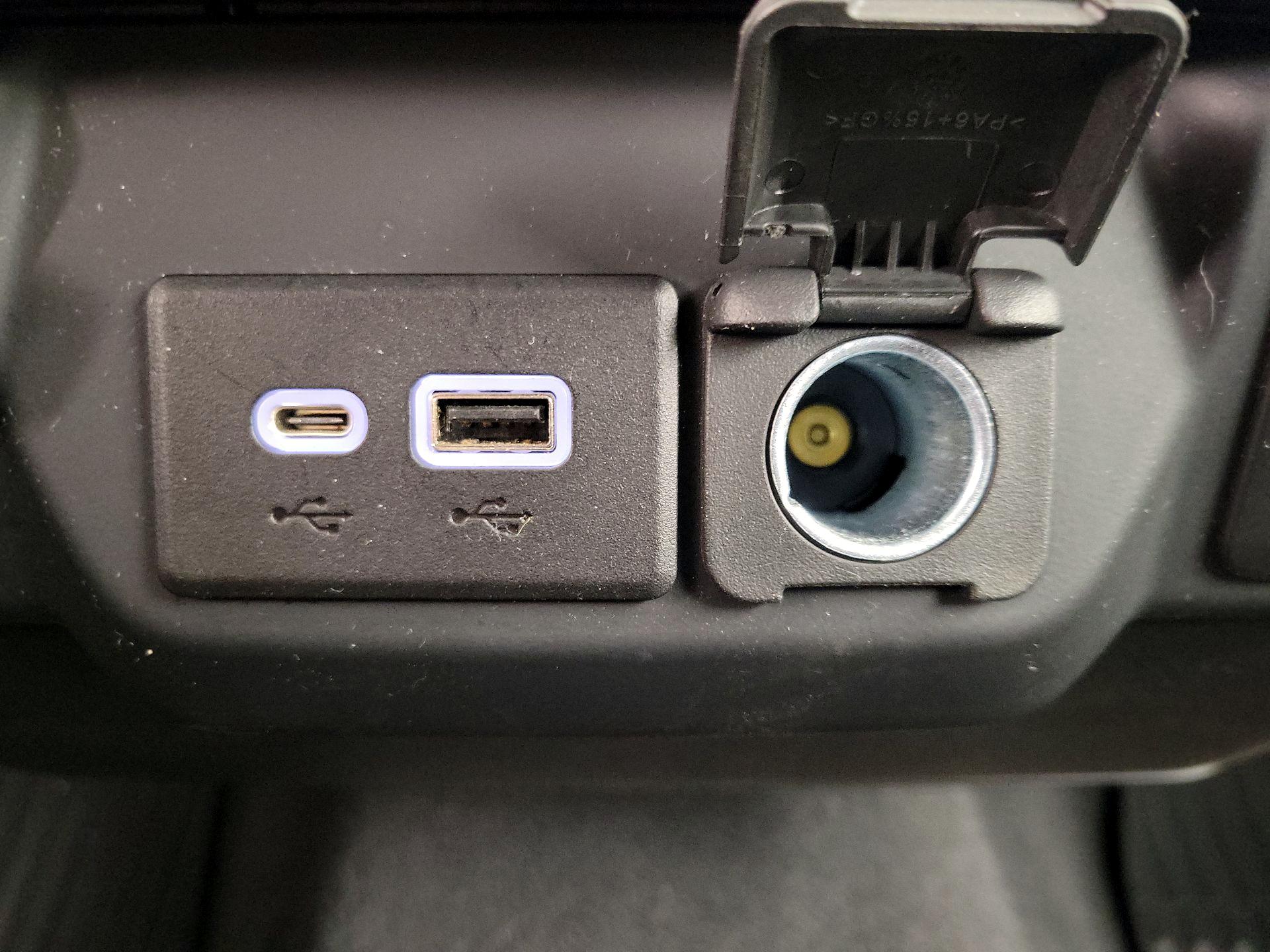 Thumbnail: 2021 Chevrolet Silverado 1500 - 18