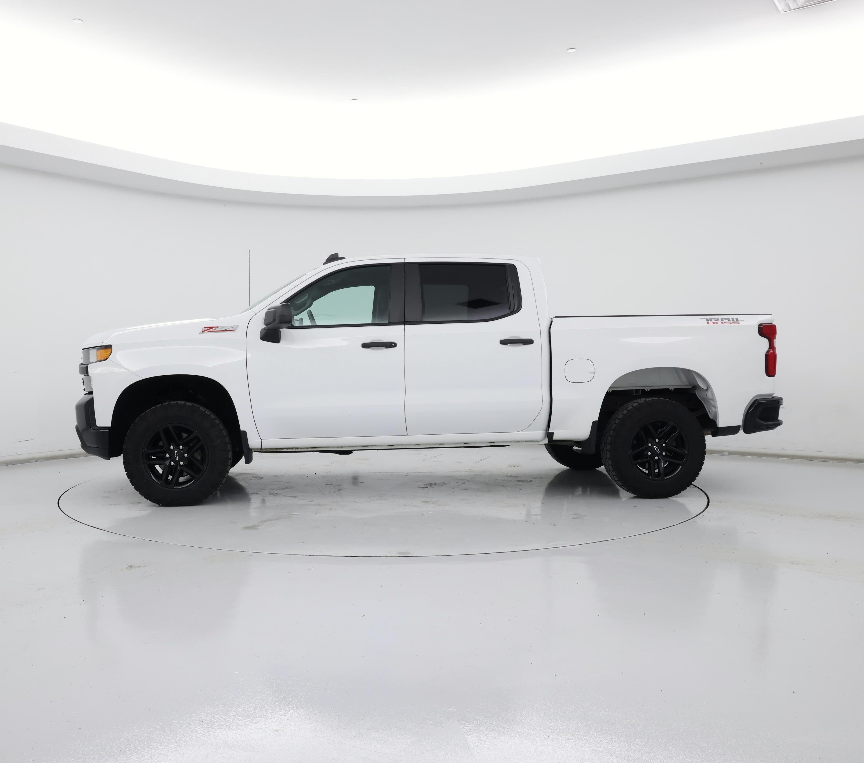 Thumbnail: 2021 Chevrolet Silverado 1500 - 3
