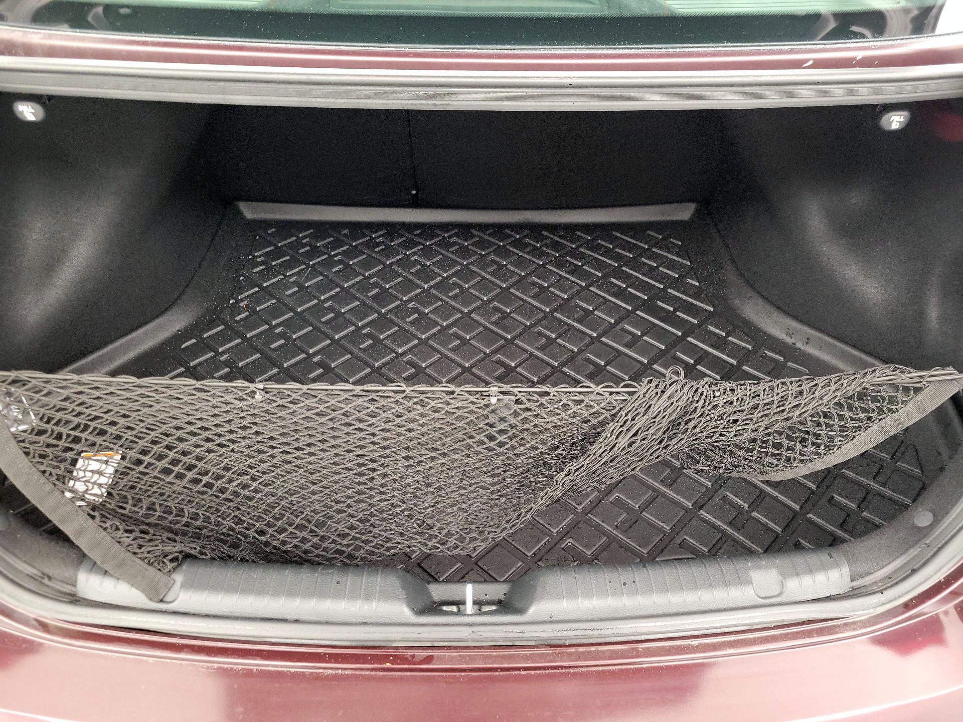 Thumbnail: 2018 Kia Forte - 20