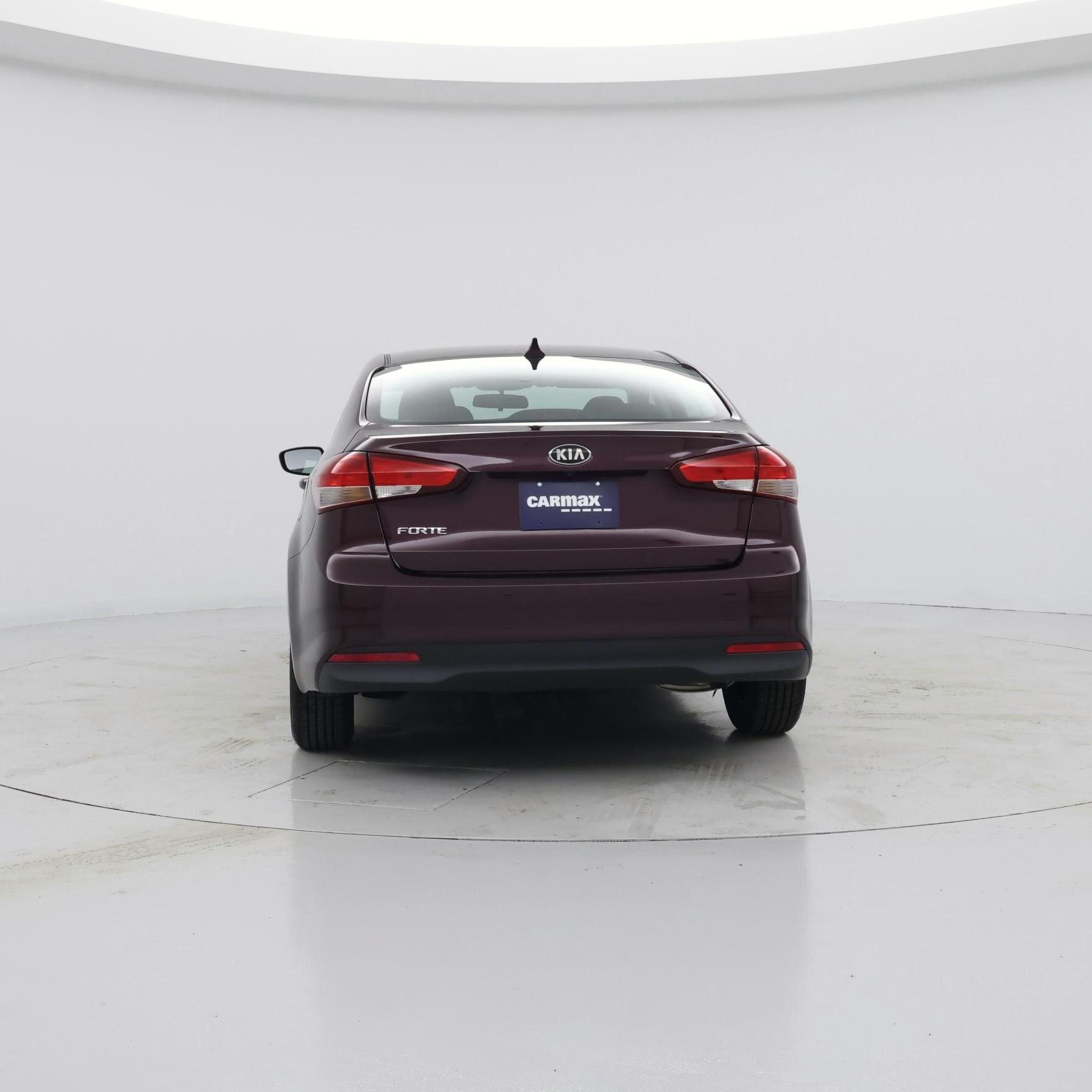 Thumbnail: 2018 Kia Forte - 6