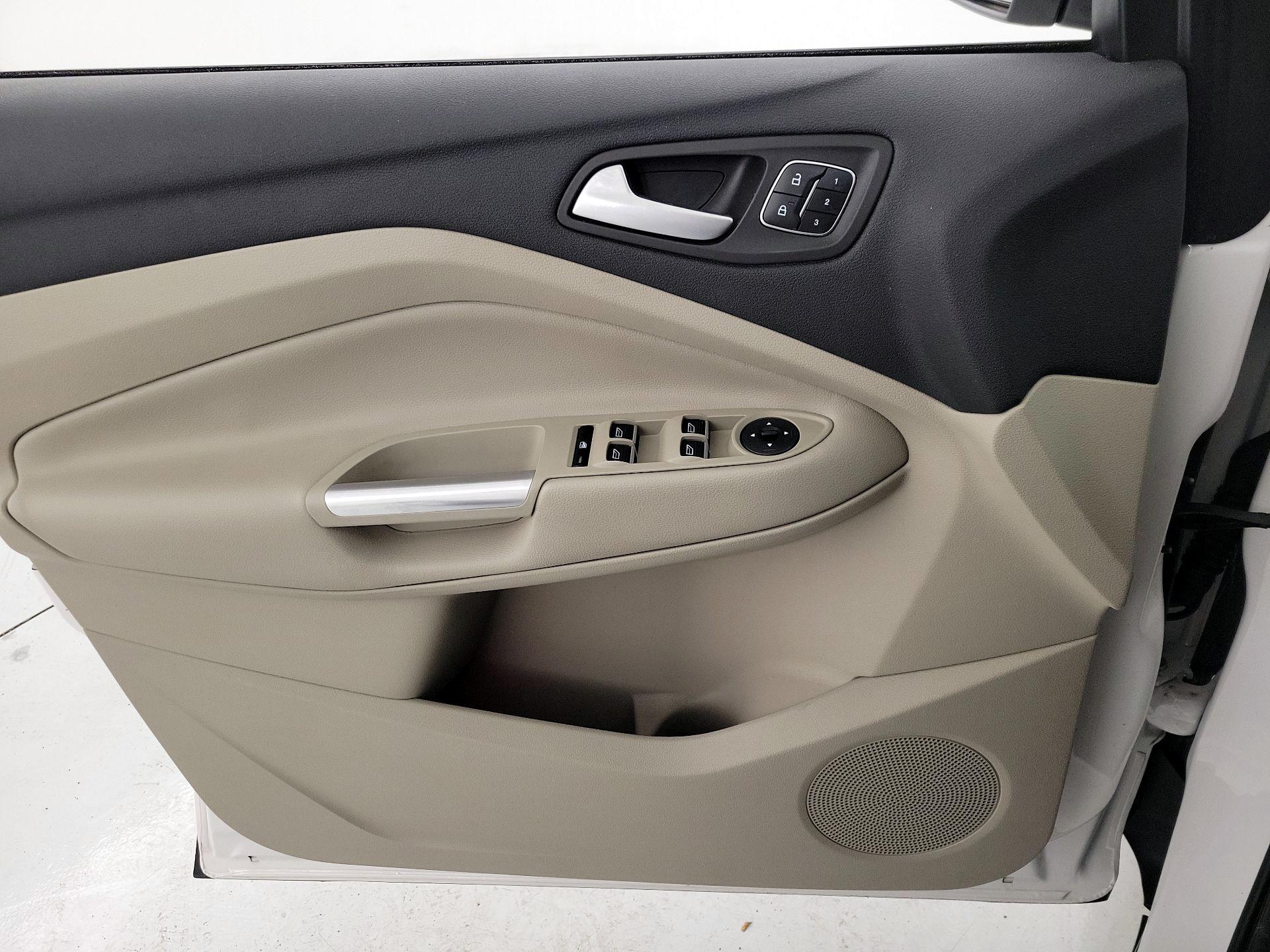 Thumbnail: 2018 Ford Escape - 12