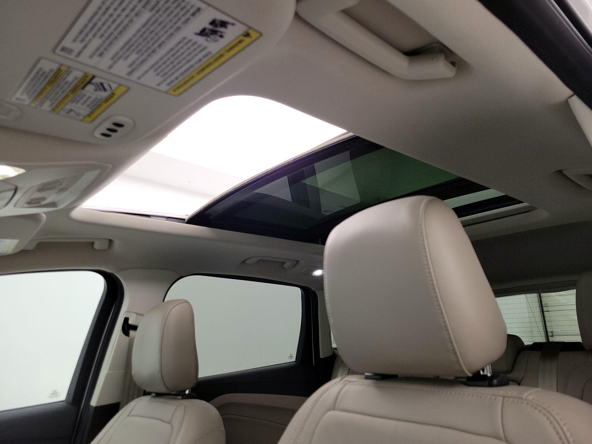 Thumbnail: 2018 Ford Escape - 20