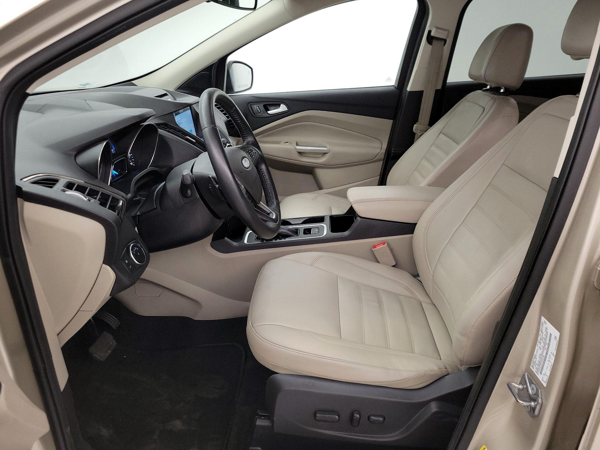 Thumbnail: 2017 Ford Escape - 11