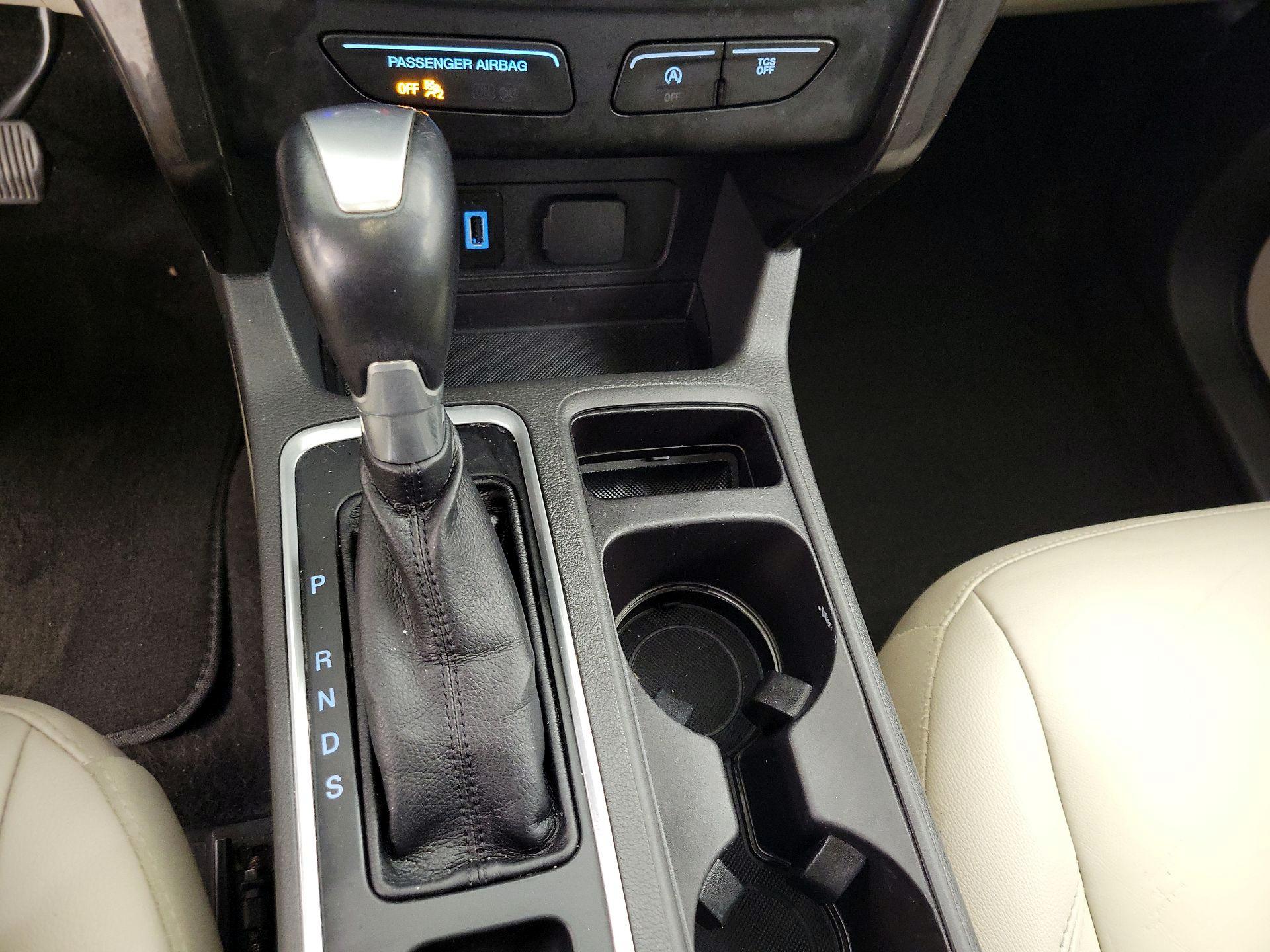 Thumbnail: 2017 Ford Escape - 18