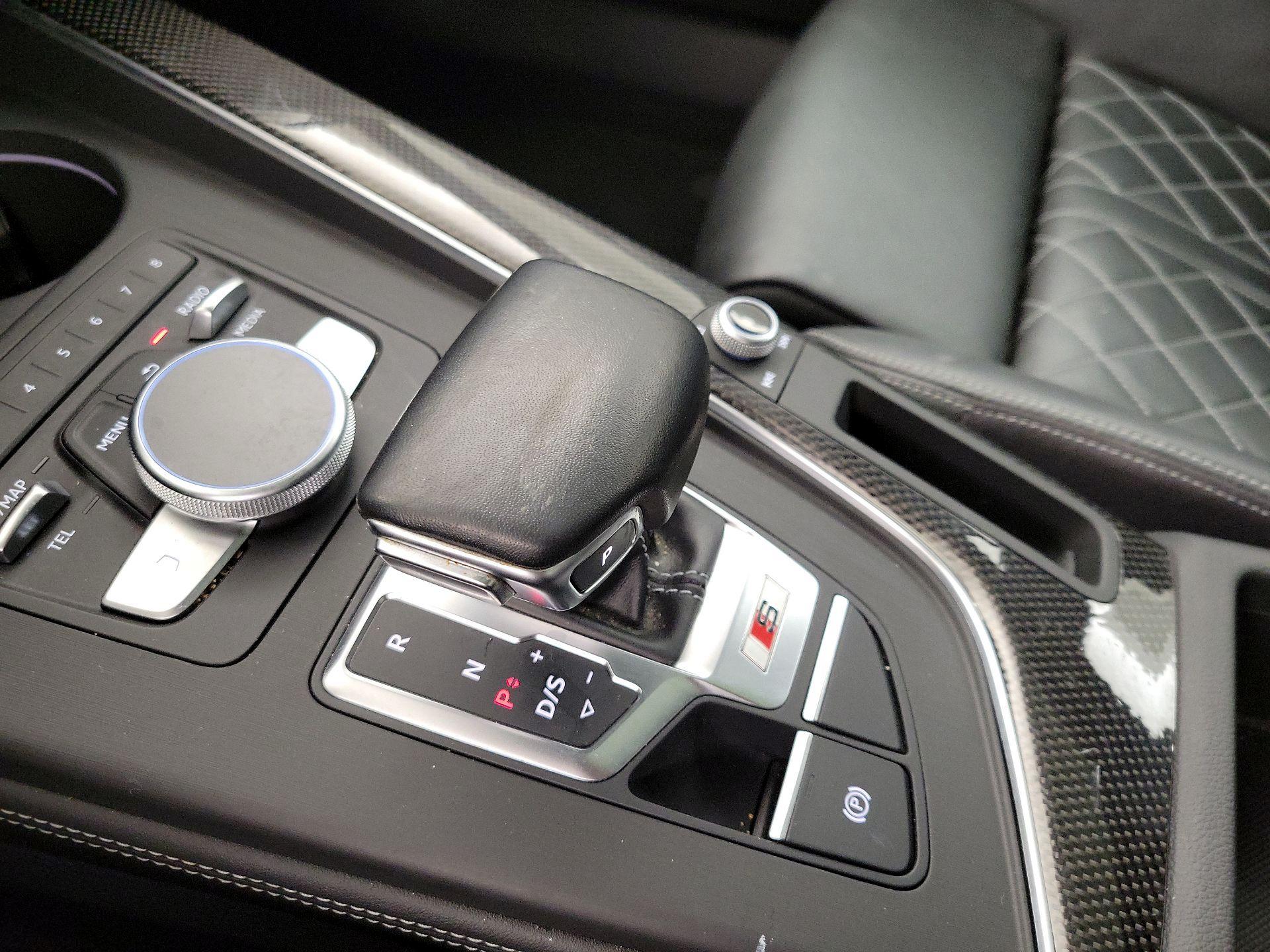 Thumbnail: 2018 Audi S5 - 18