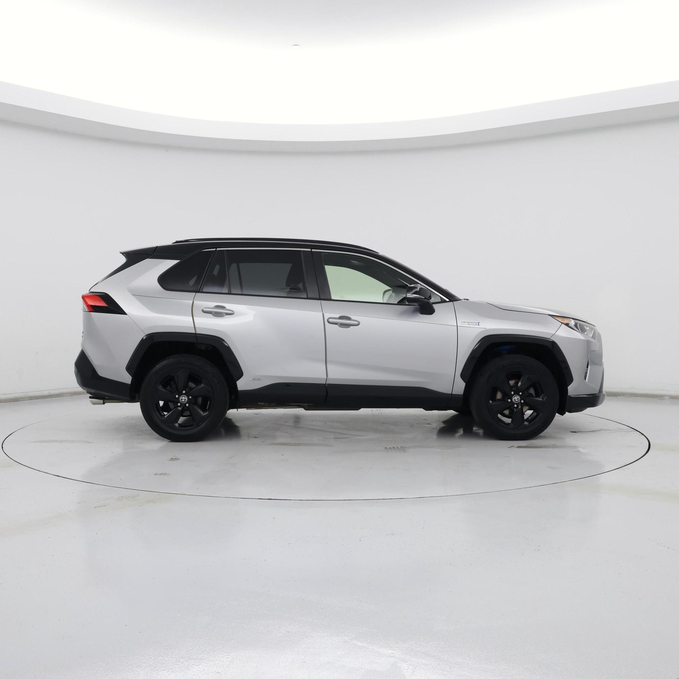 Thumbnail: 2020 Toyota RAV4 - 7