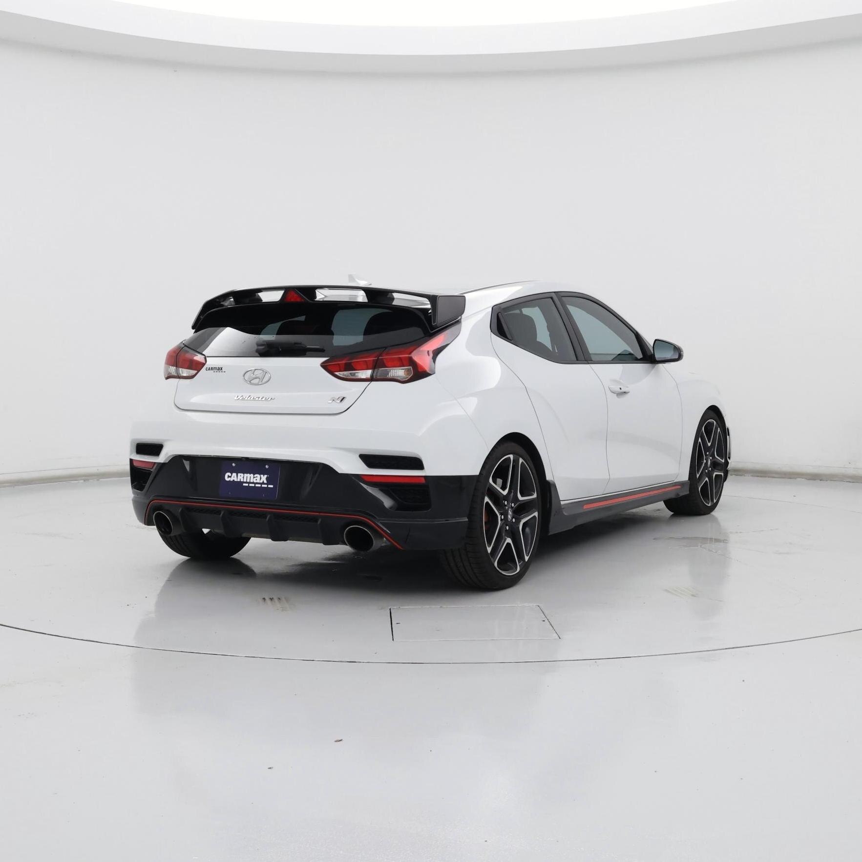 Thumbnail: 2020 Hyundai Veloster - 8