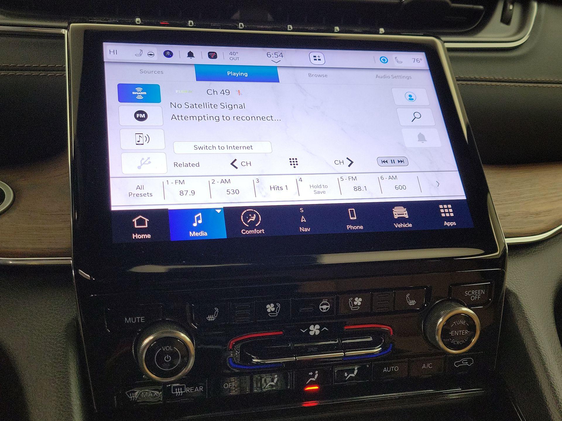 Thumbnail: 2023 Jeep Grand Cherokee - 16