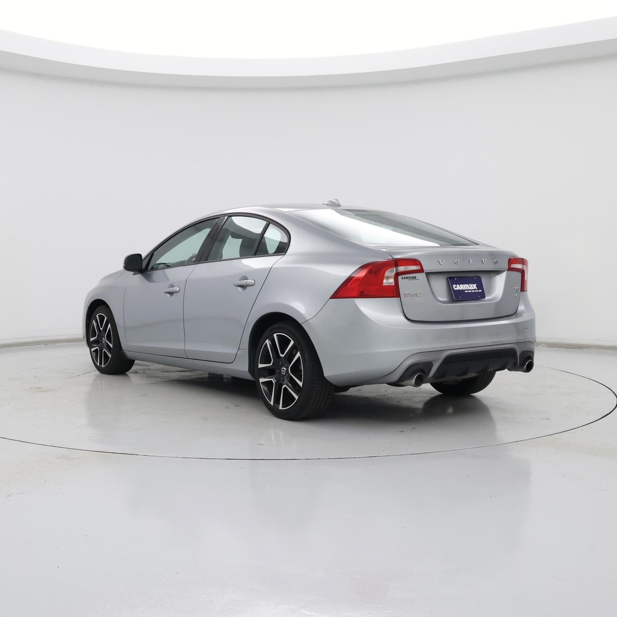 Thumbnail: 2017 Volvo S60 - 2