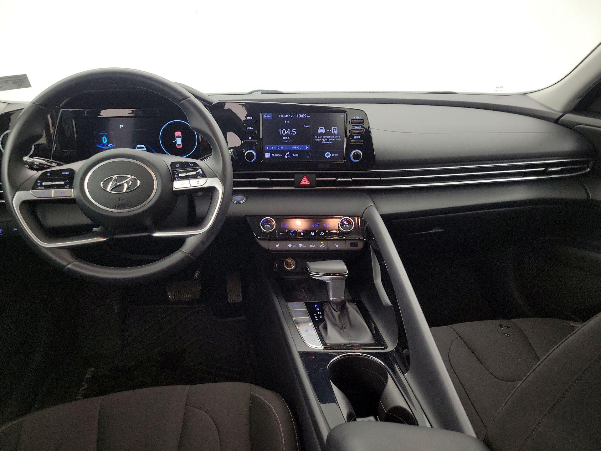 Thumbnail: 2021 Hyundai Elantra - 9