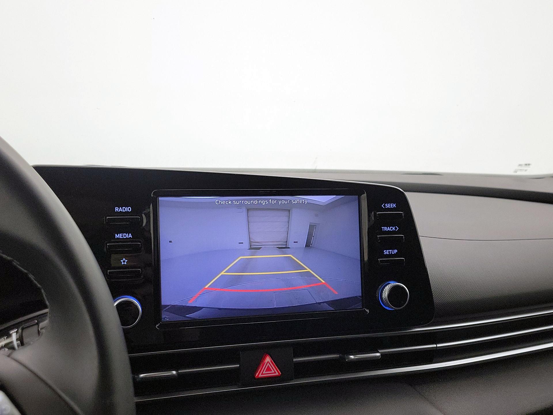 Thumbnail: 2021 Hyundai Elantra - 14