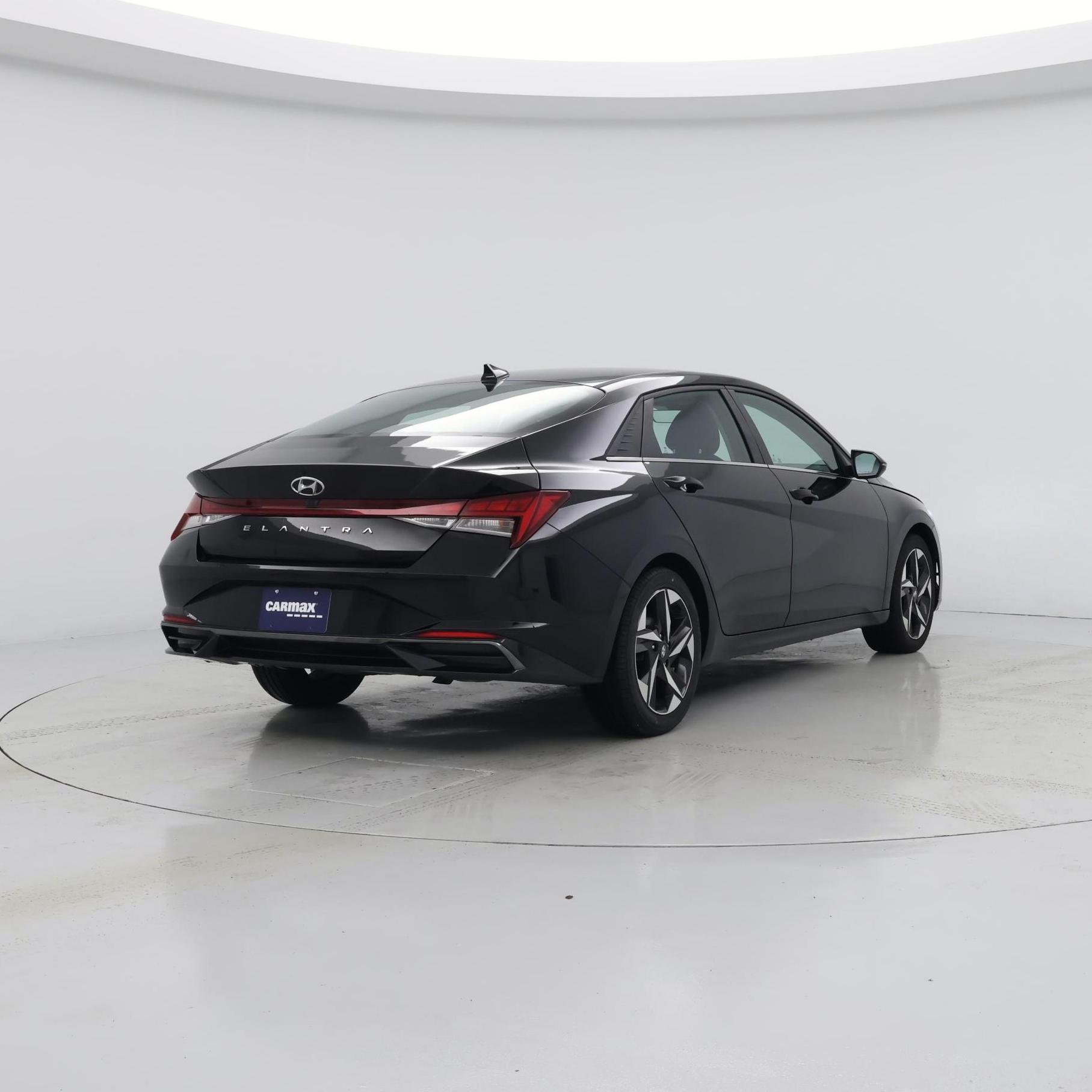 Thumbnail: 2021 Hyundai Elantra - 8