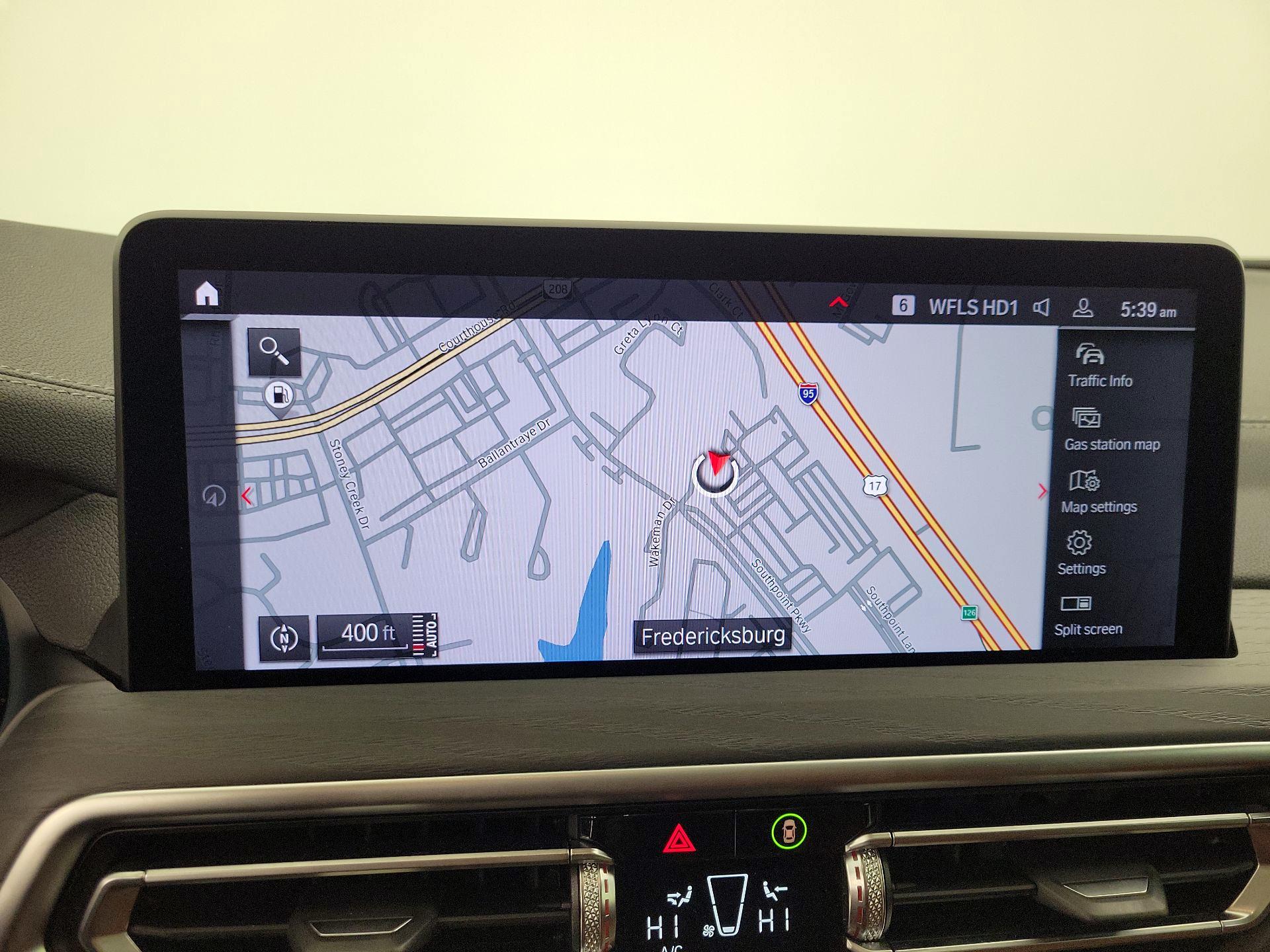 Thumbnail: 2022 BMW X4 - 14