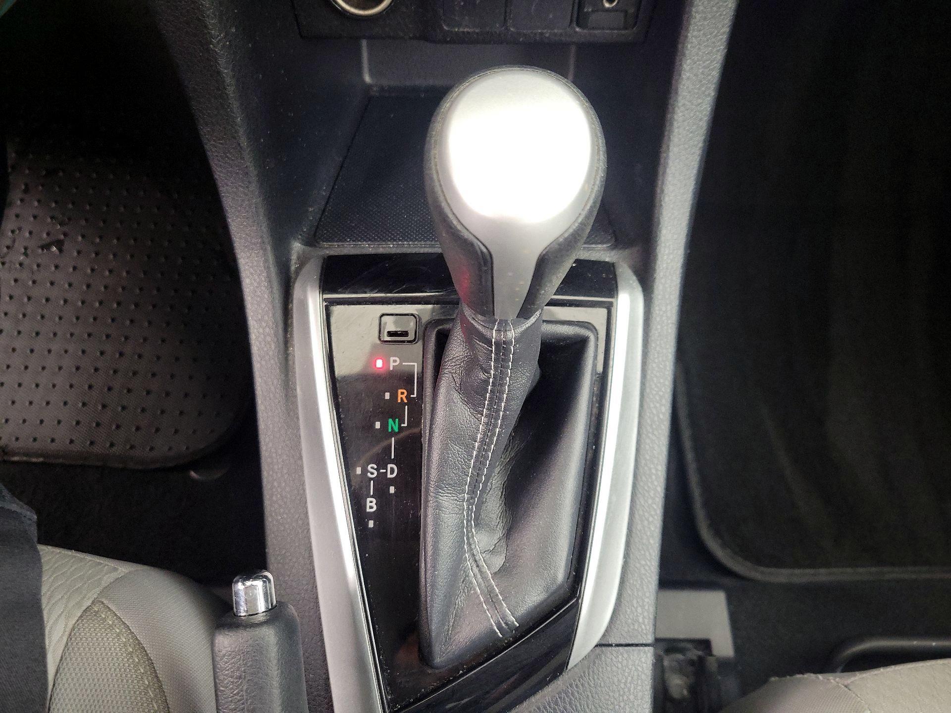 Thumbnail: 2017 Toyota Corolla - 17